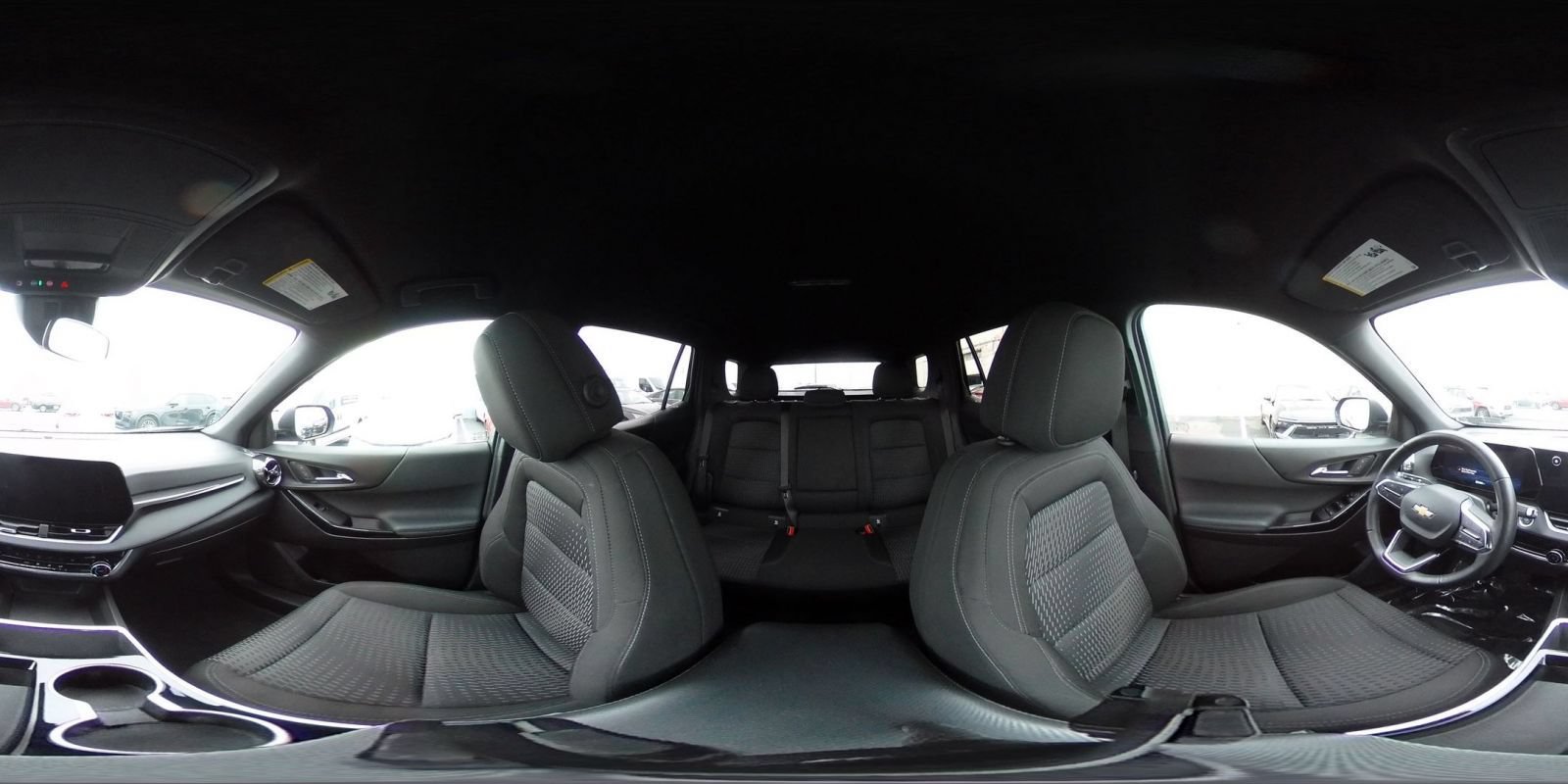2025 Chevrolet Equinox LT - Photo 36