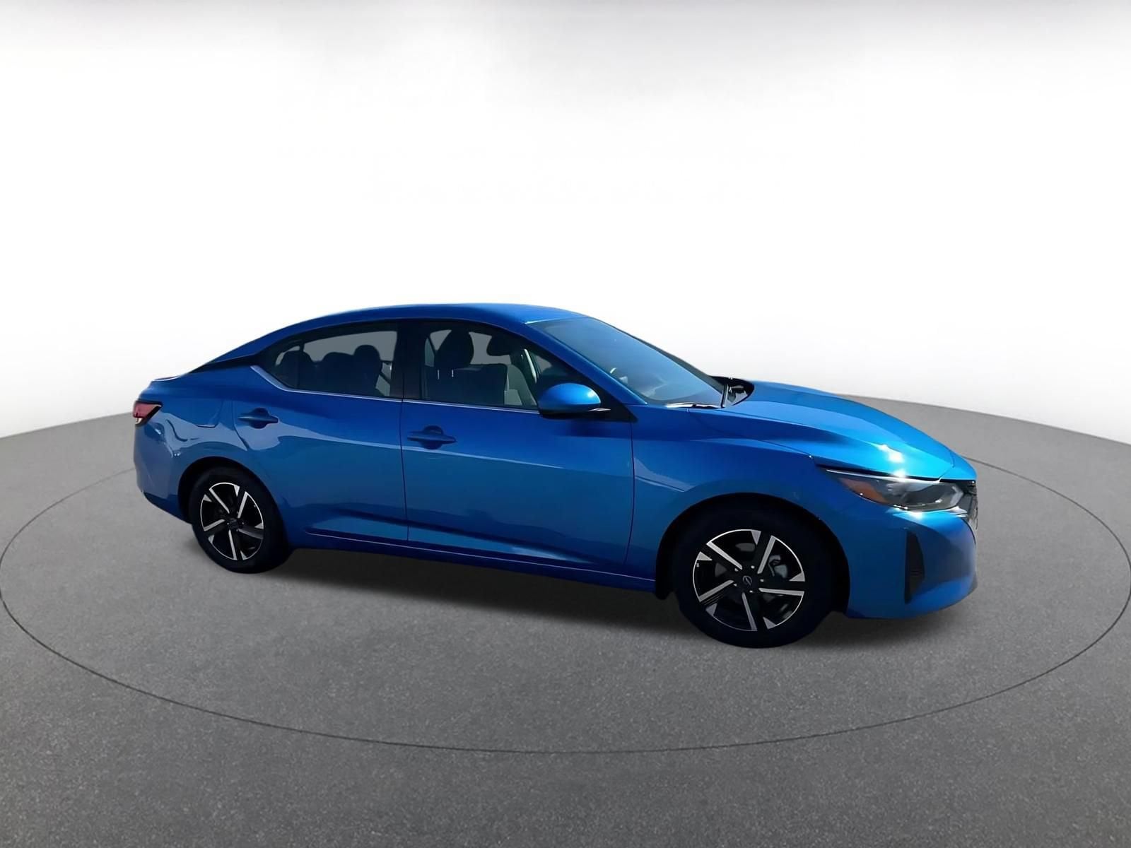 Thumbnail: 2025 Nissan Sentra - 2