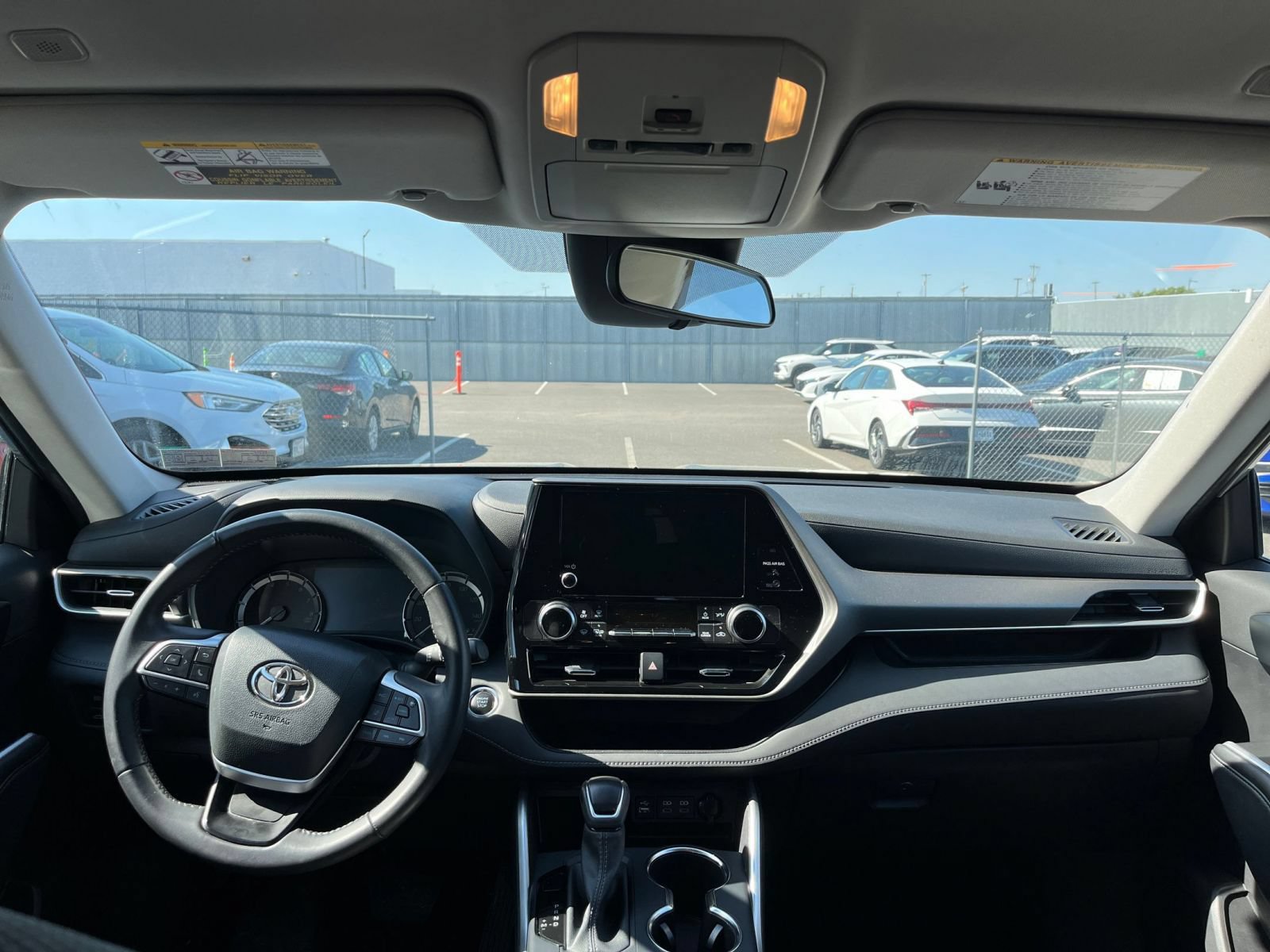 Thumbnail: 2025 Toyota Highlander - 30