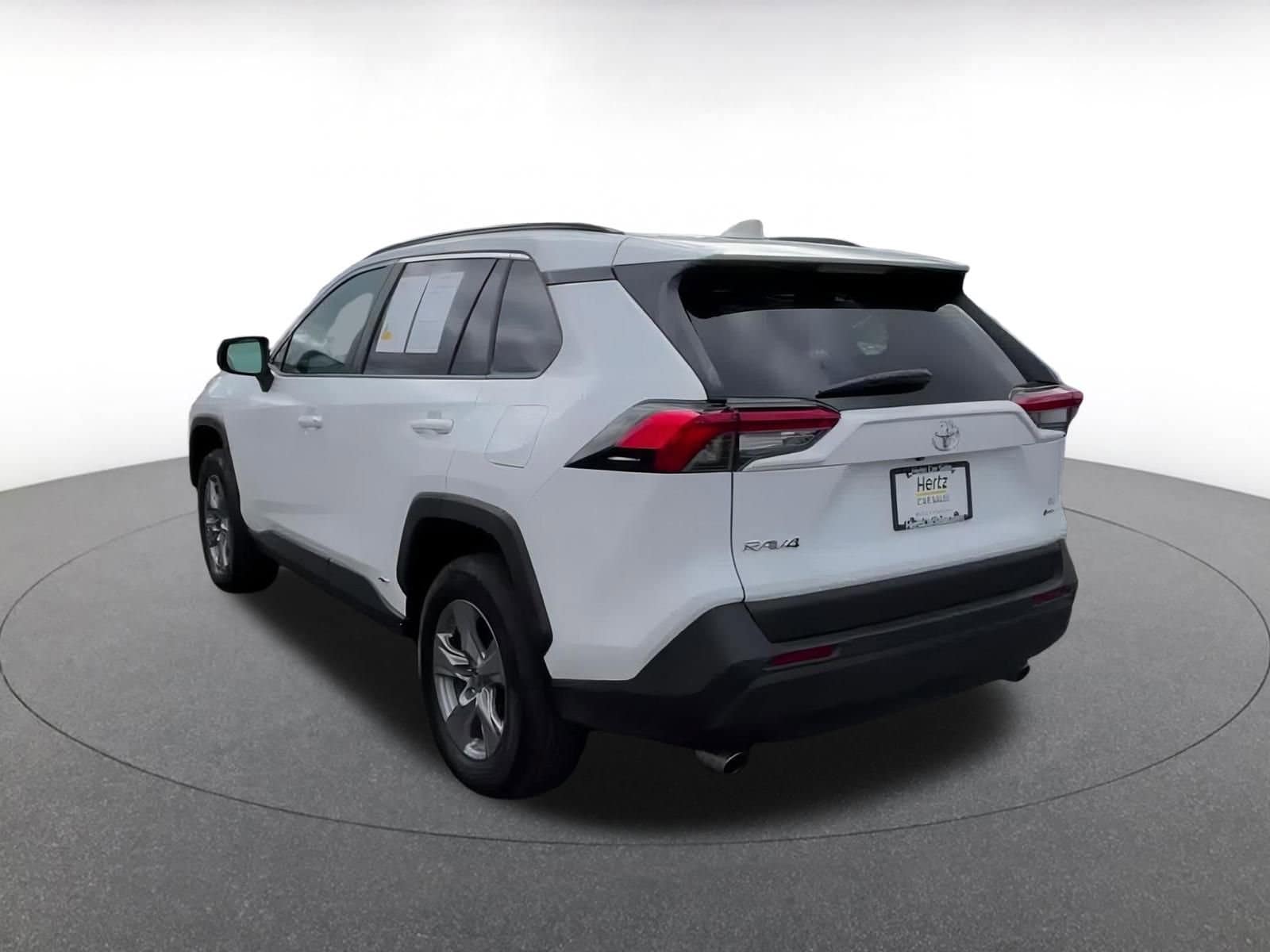 Thumbnail: 2025 Toyota RAV4 - 11