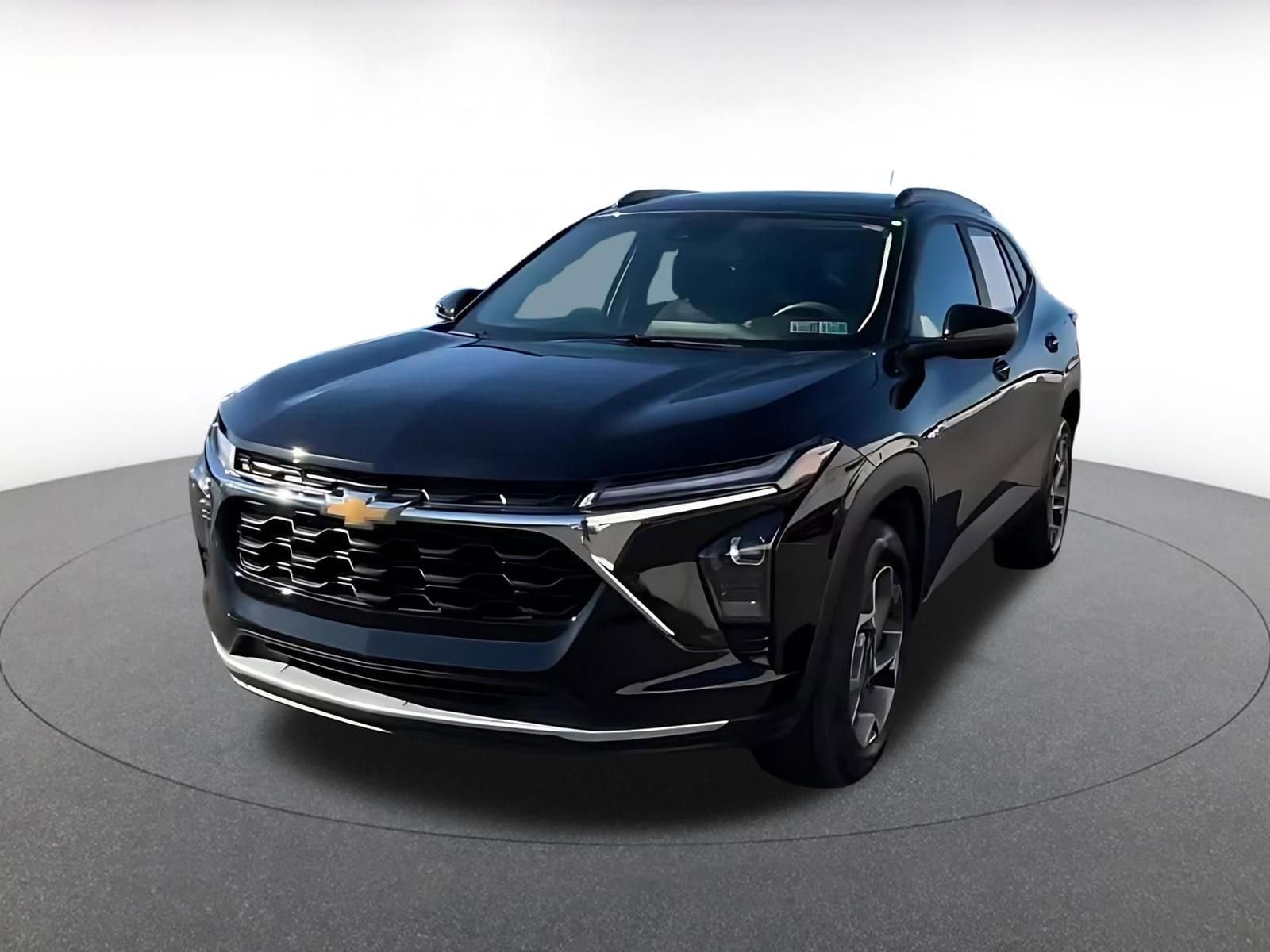 Thumbnail: 2025 Chevrolet Trax - 6