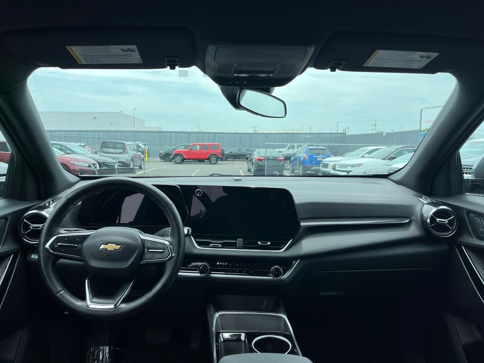 Thumbnail: 2025 Chevrolet Equinox - 33