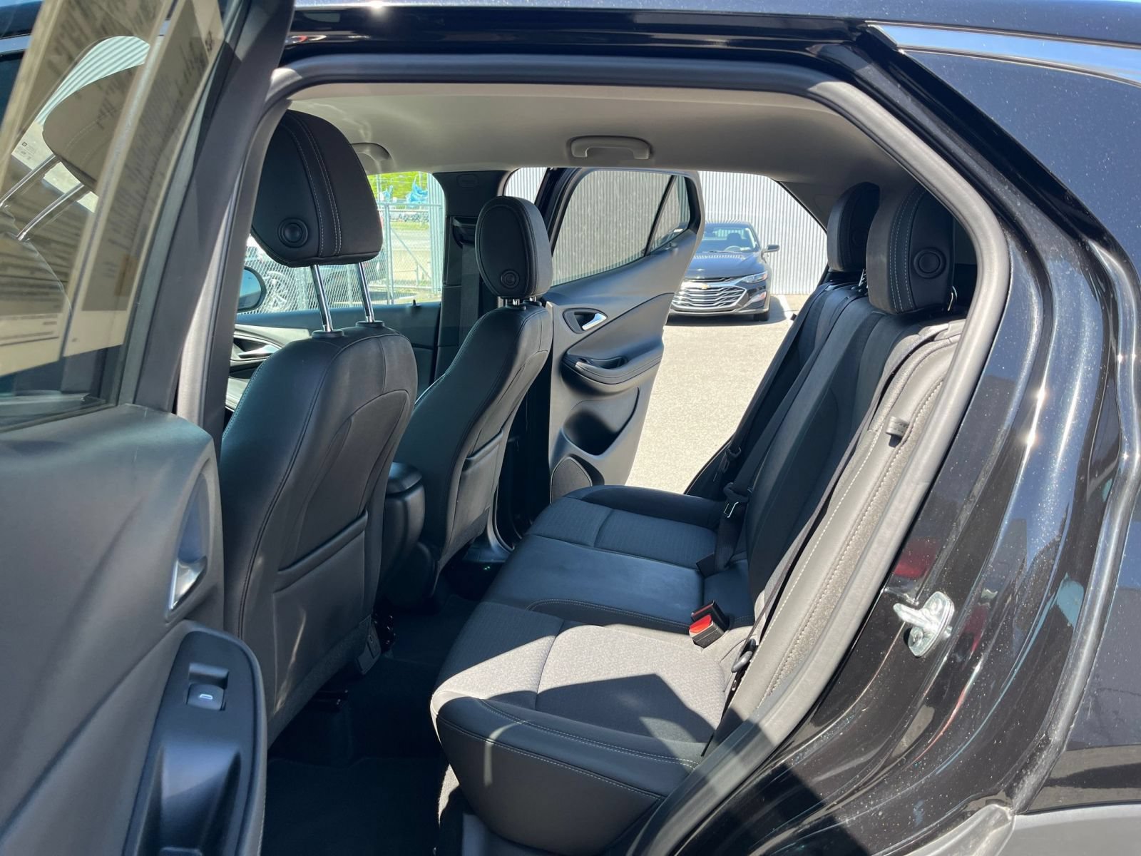 Thumbnail: 2025 Buick Encore GX - 21