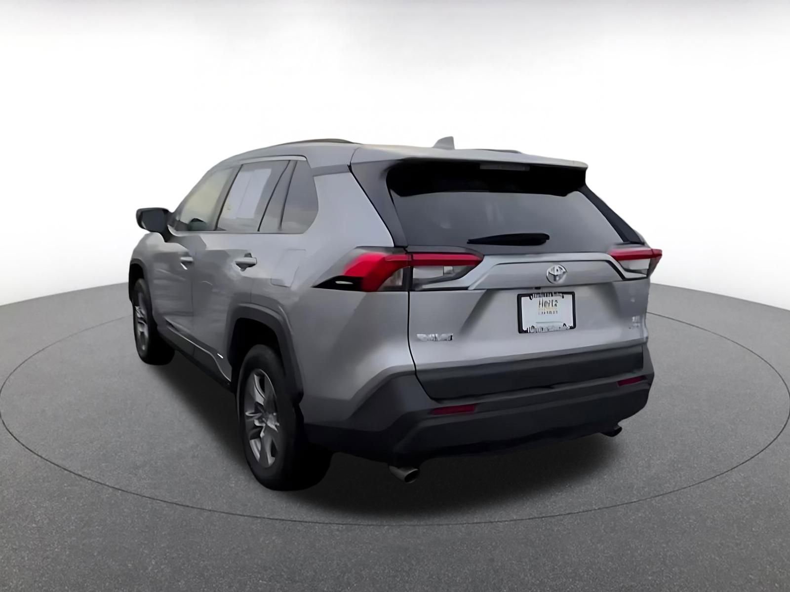 Thumbnail: 2025 Toyota RAV4 - 11