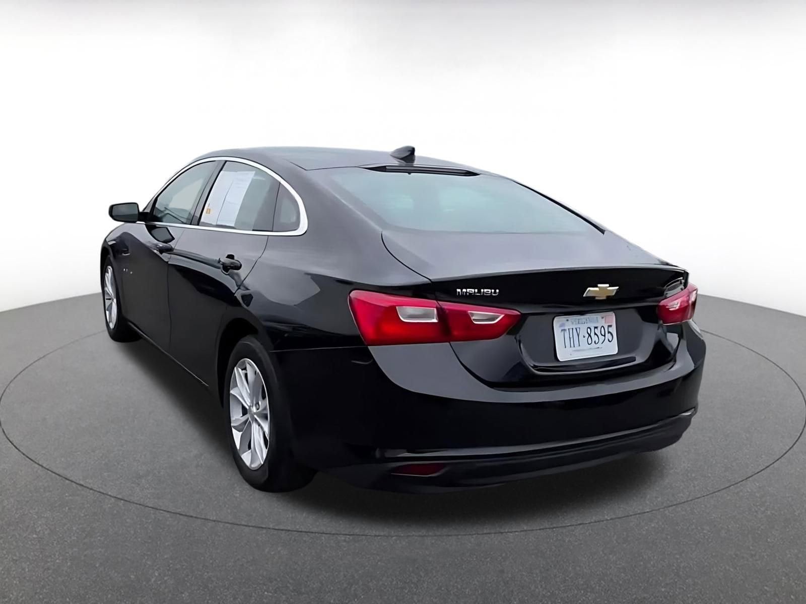 Thumbnail: 2024 Chevrolet Malibu - 11