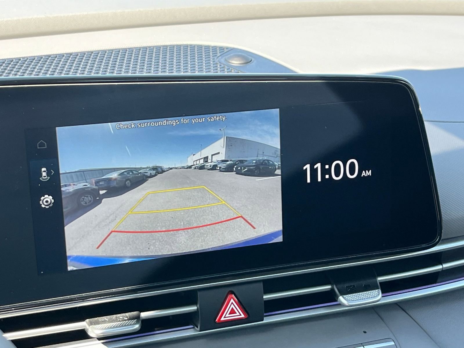 Thumbnail: 2025 Hyundai Elantra - 23