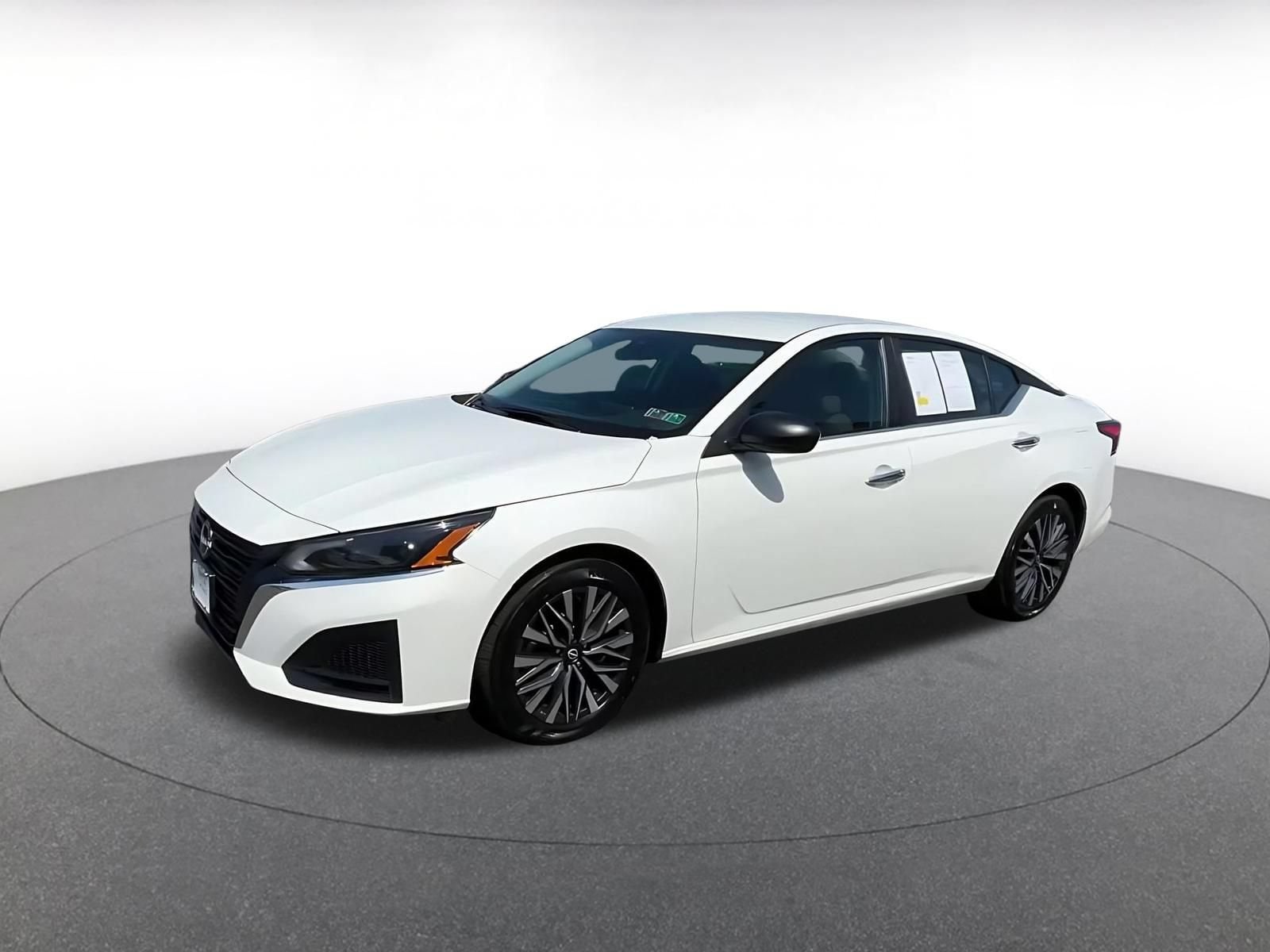 Thumbnail: 2025 Nissan Altima - 7