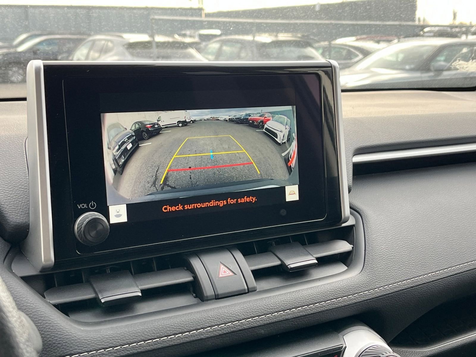 Thumbnail: 2025 Toyota RAV4 - 17