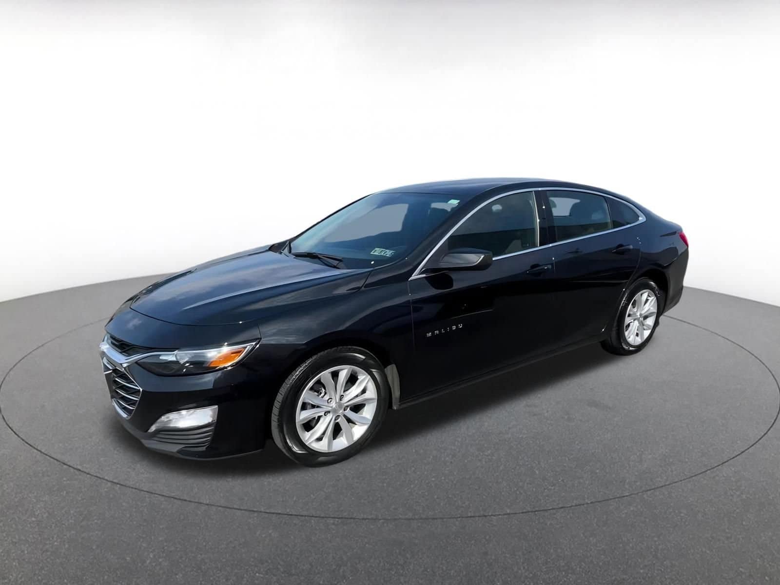 Thumbnail: 2024 Chevrolet Malibu - 7