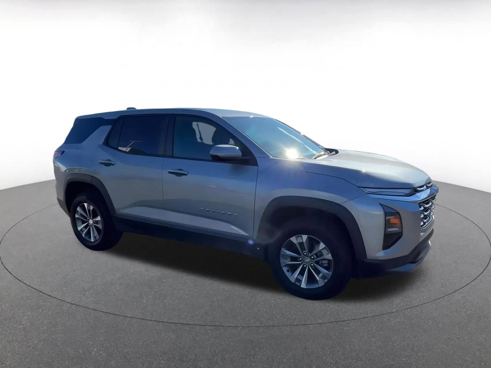 Thumbnail: 2025 Chevrolet Equinox - 2