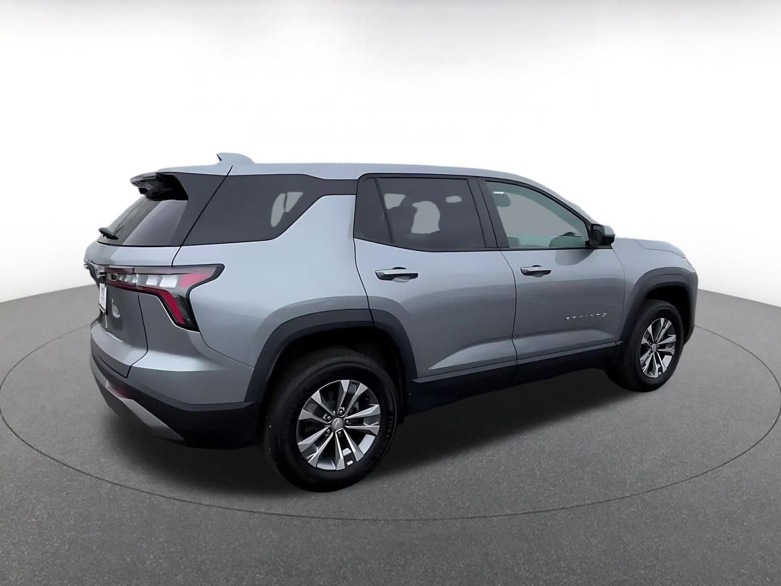 Thumbnail: 2025 Chevrolet Equinox - 15