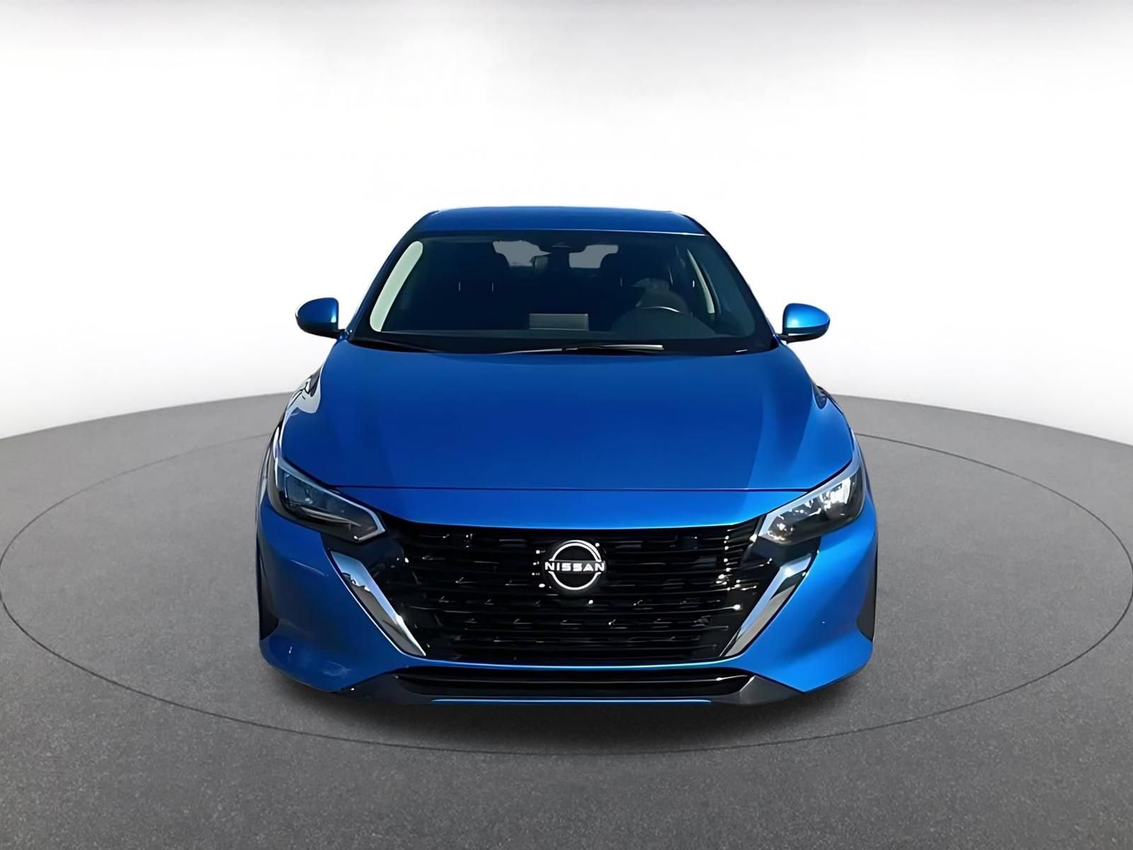 Thumbnail: 2025 Nissan Sentra - 4
