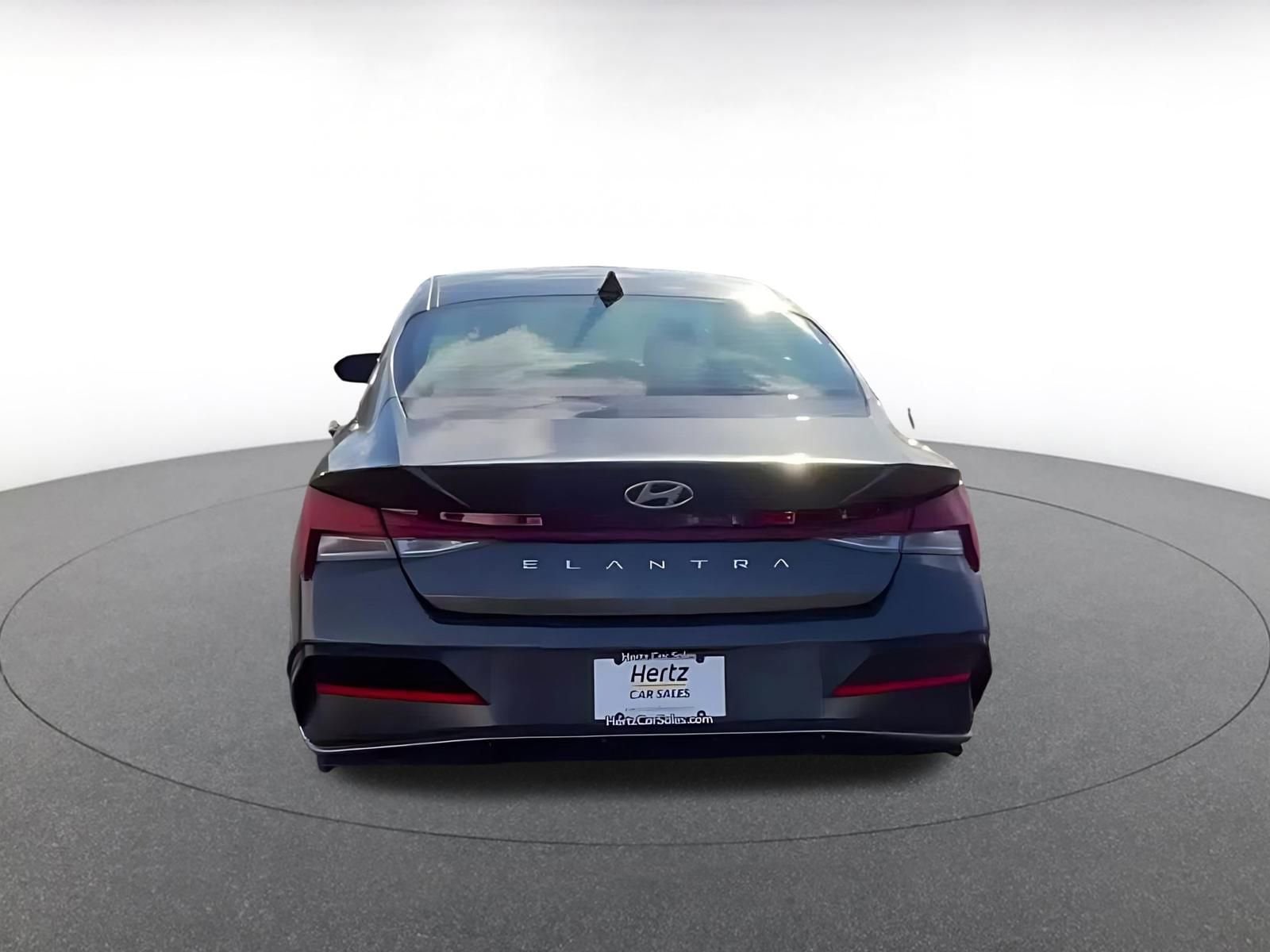 Thumbnail: 2025 Hyundai Elantra - 12