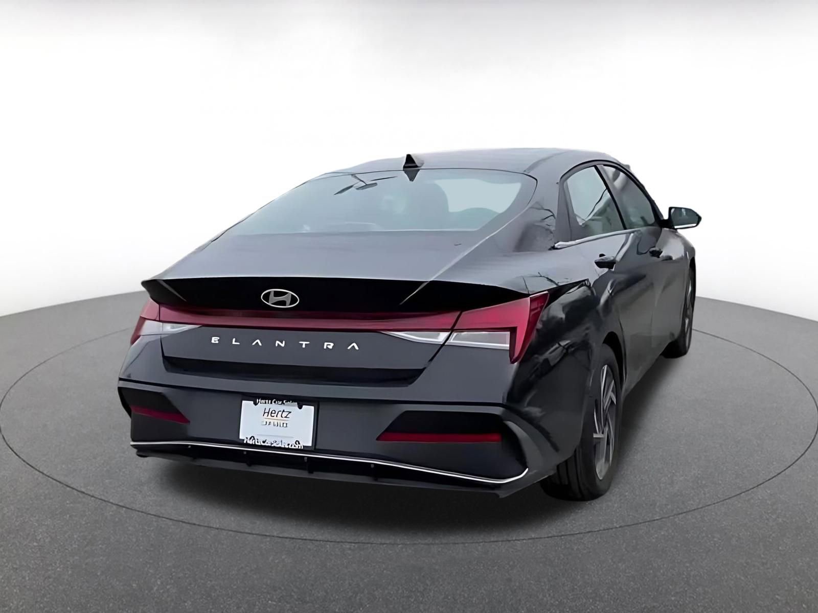 Thumbnail: 2025 Hyundai Elantra - 13