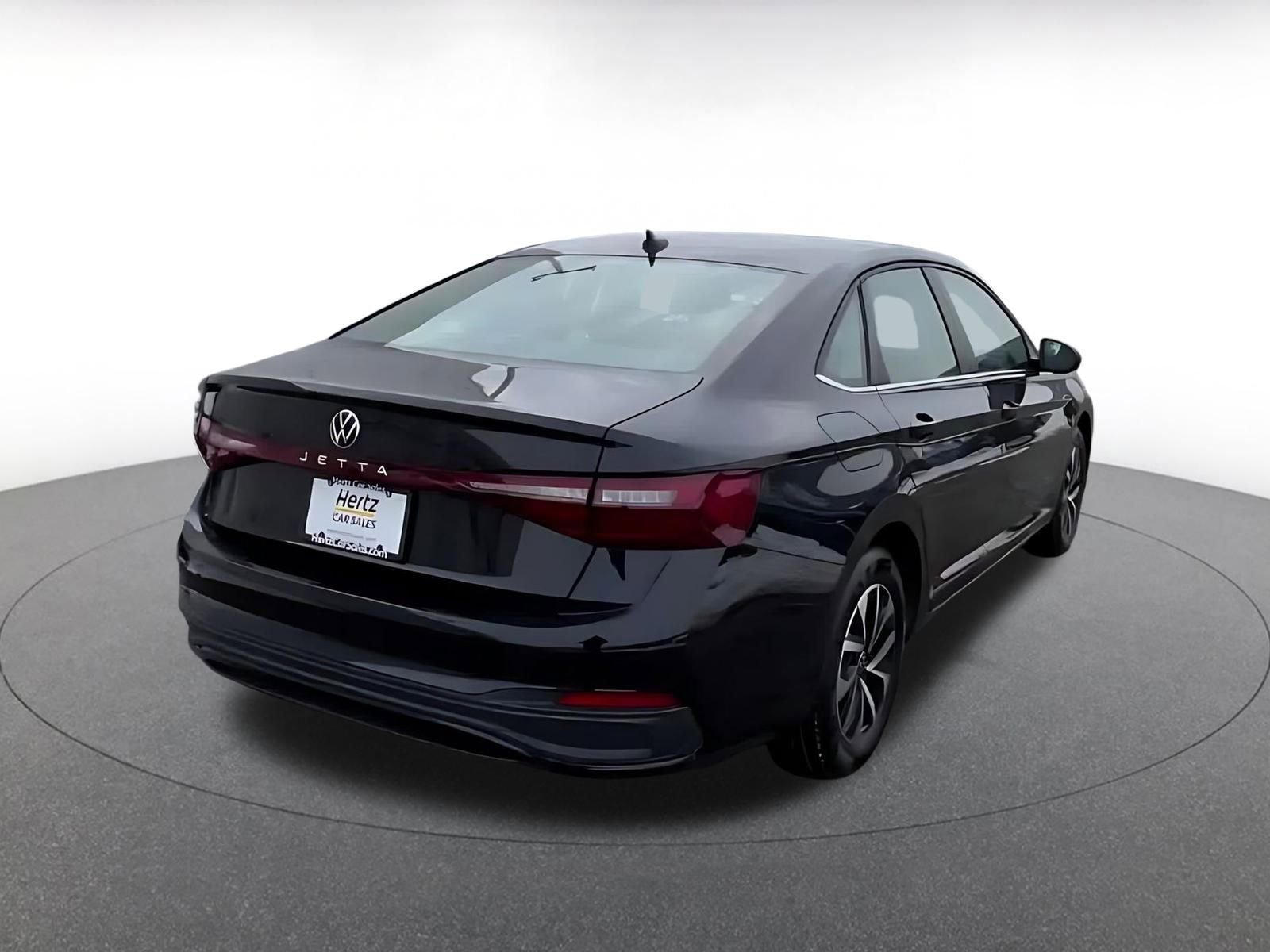 Thumbnail: 2025 Volkswagen Jetta - 13