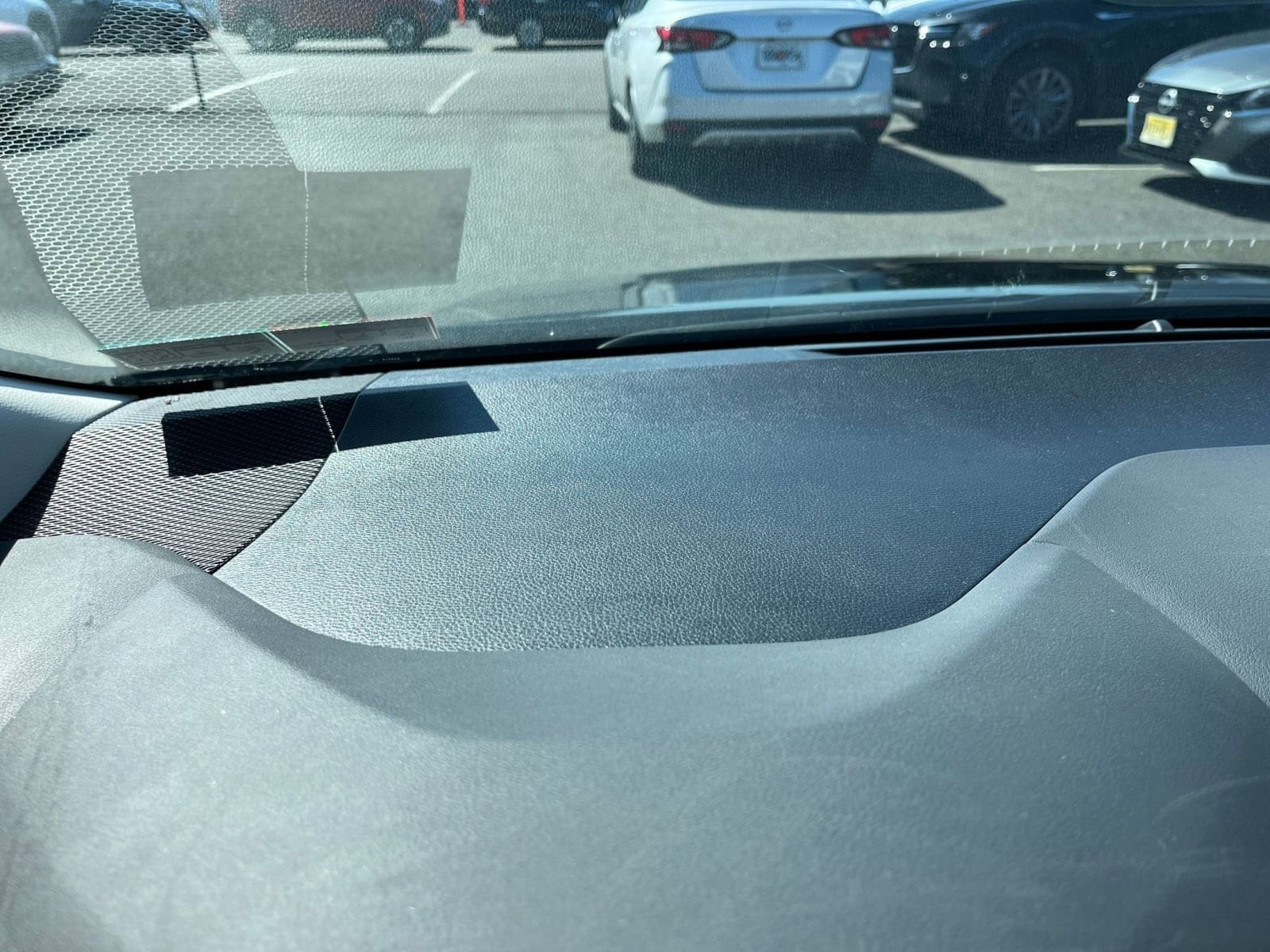 Thumbnail: 2025 Toyota Corolla - 33