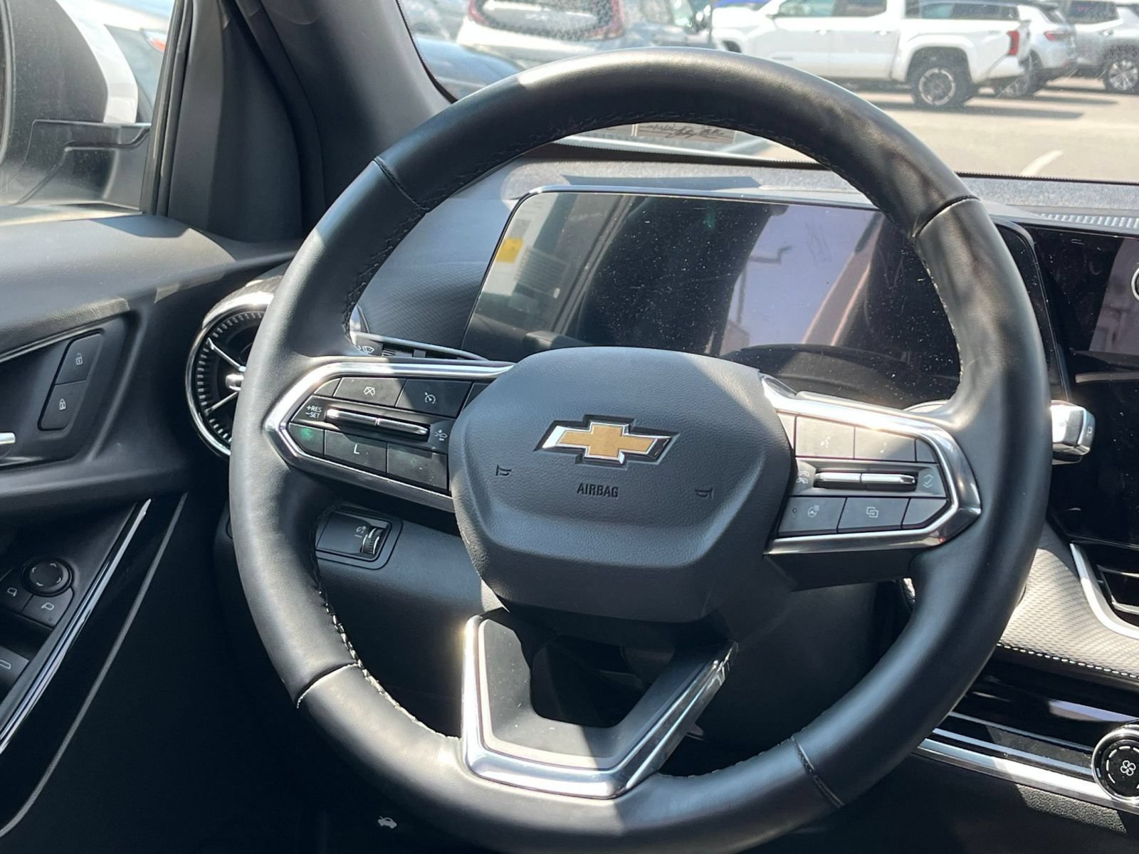 Thumbnail: 2025 Chevrolet Equinox - 28