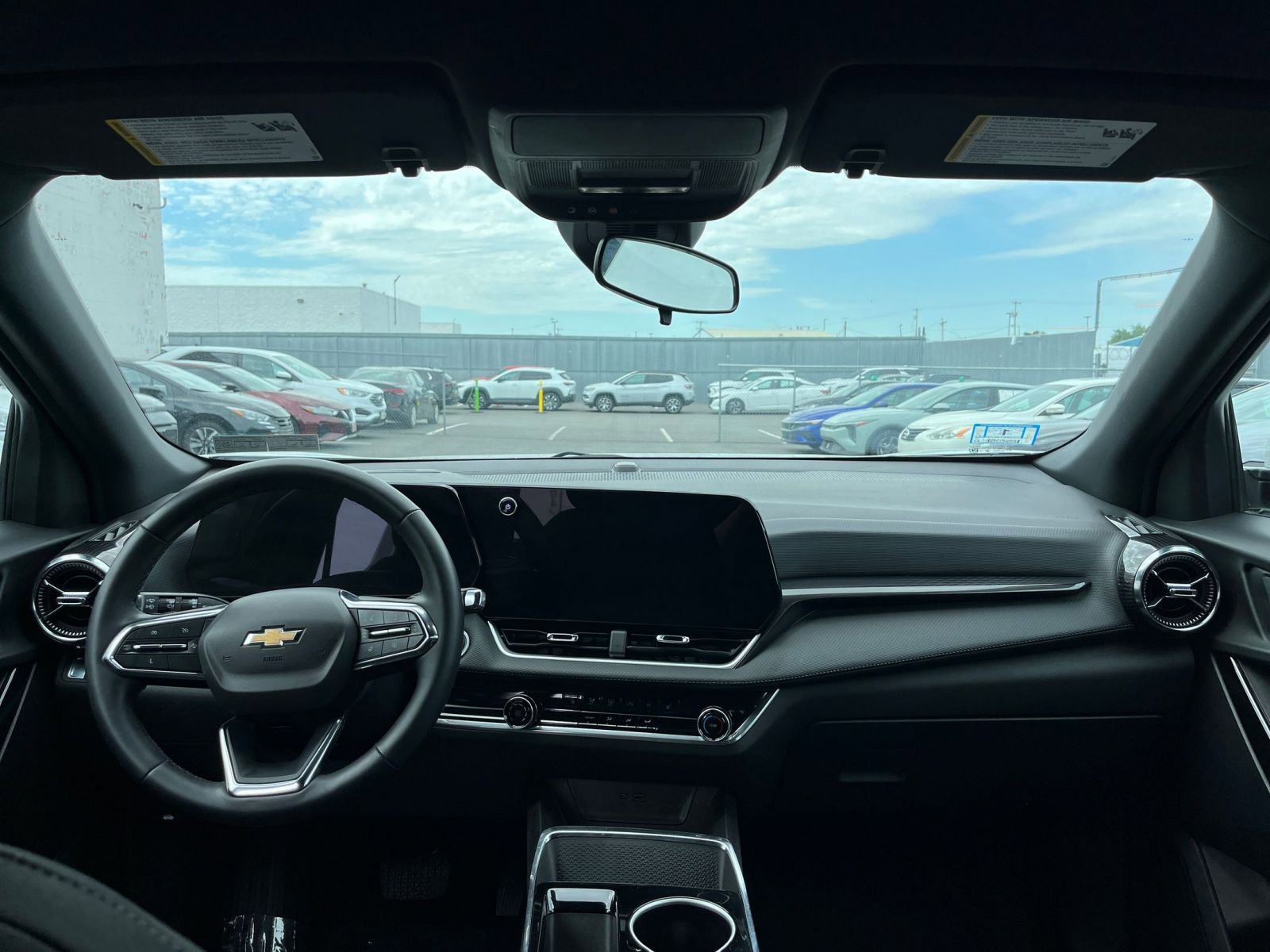 Thumbnail: 2025 Chevrolet Equinox - 33