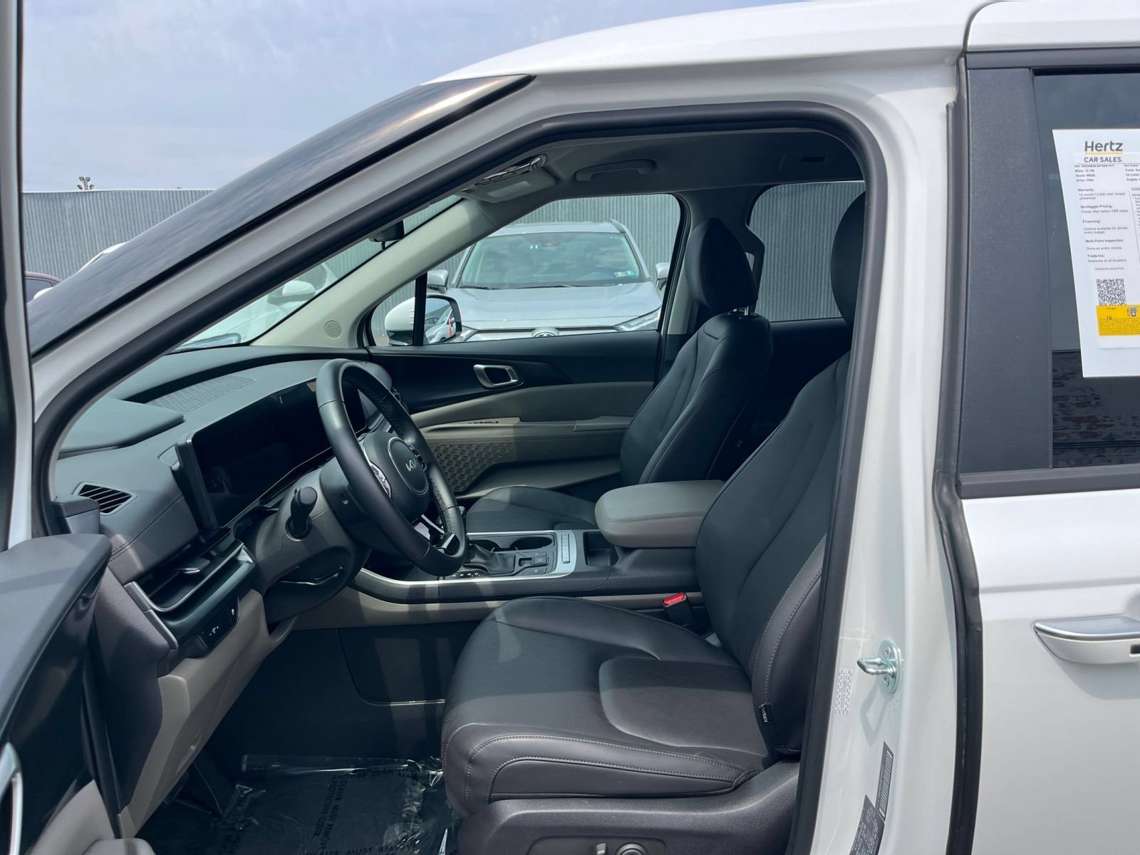 Thumbnail: 2026 Kia Carnival - 29
