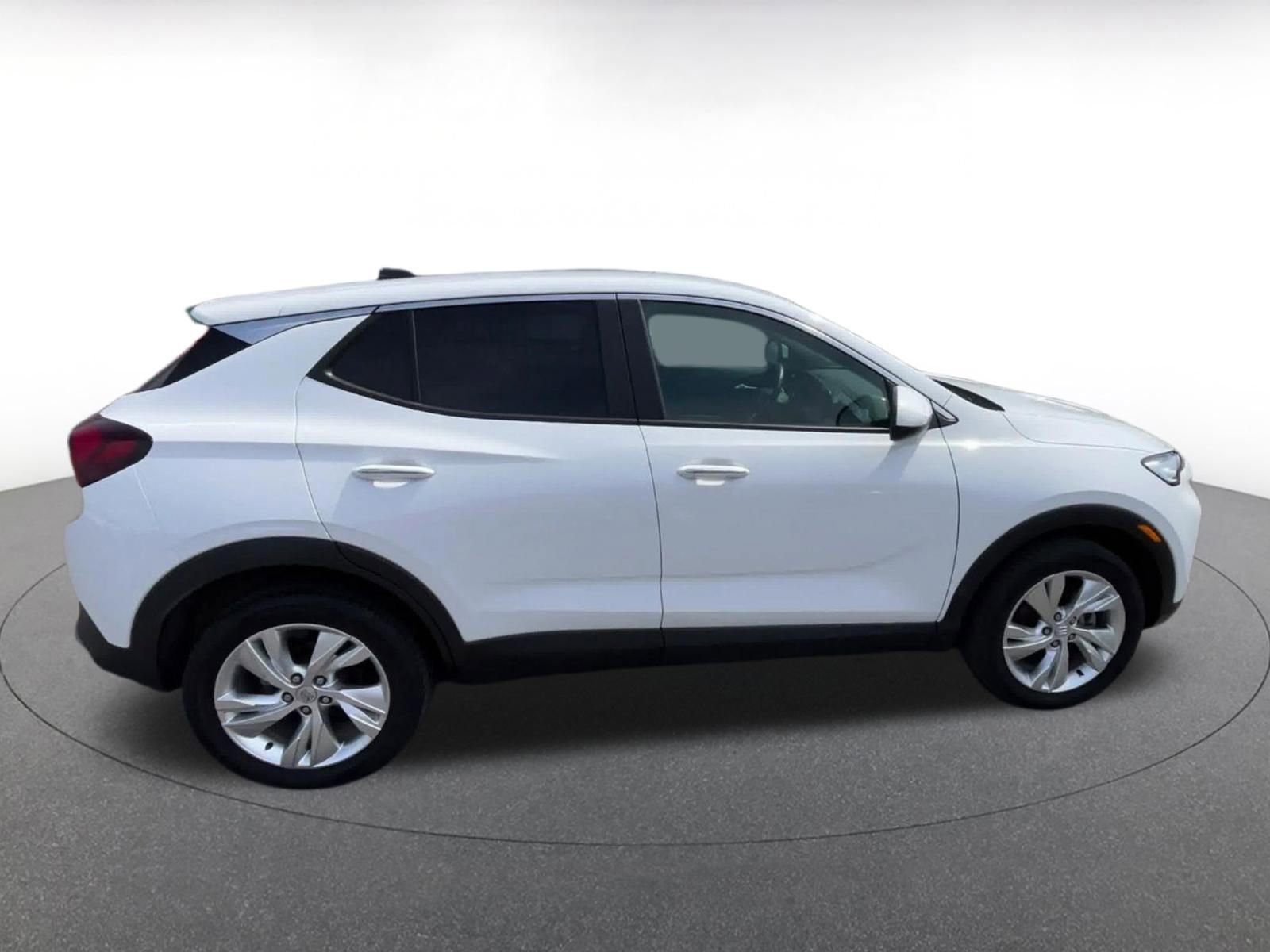 Thumbnail: 2025 Buick Encore GX - 17