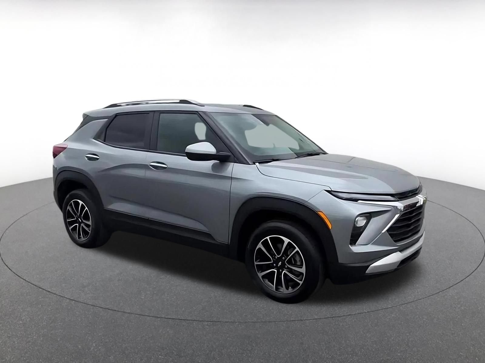 Thumbnail: 2025 Chevrolet TrailBlazer - 2