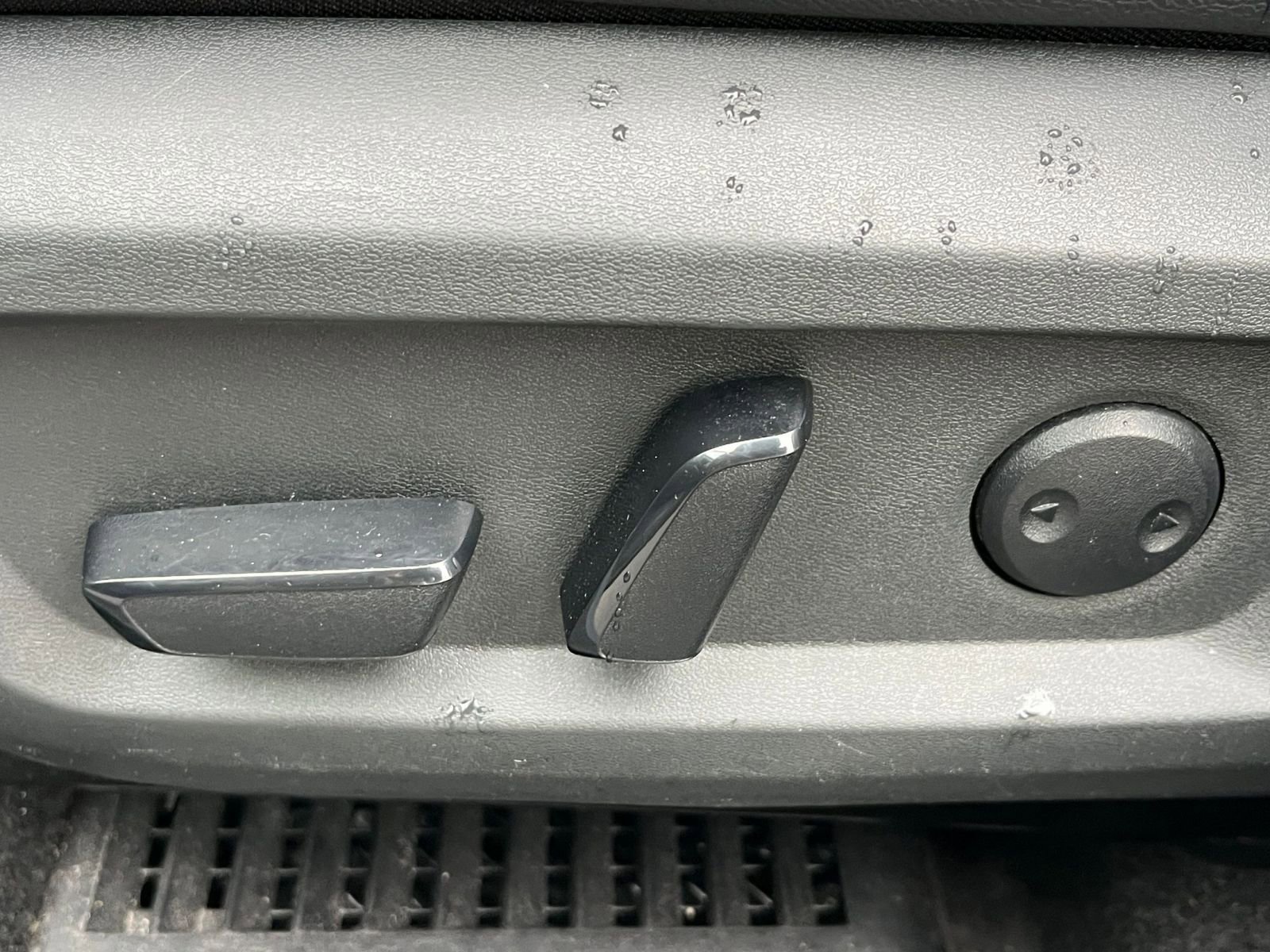 Thumbnail: 2023 Nissan Rogue - 22