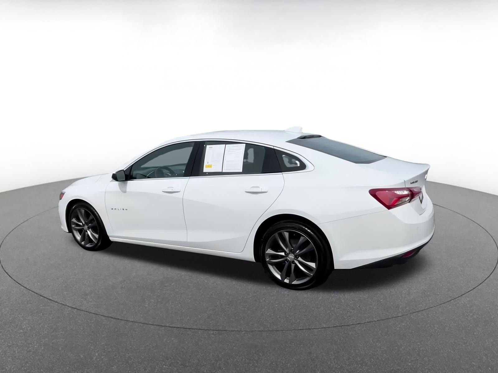 Thumbnail: 2024 Chevrolet Malibu - 10