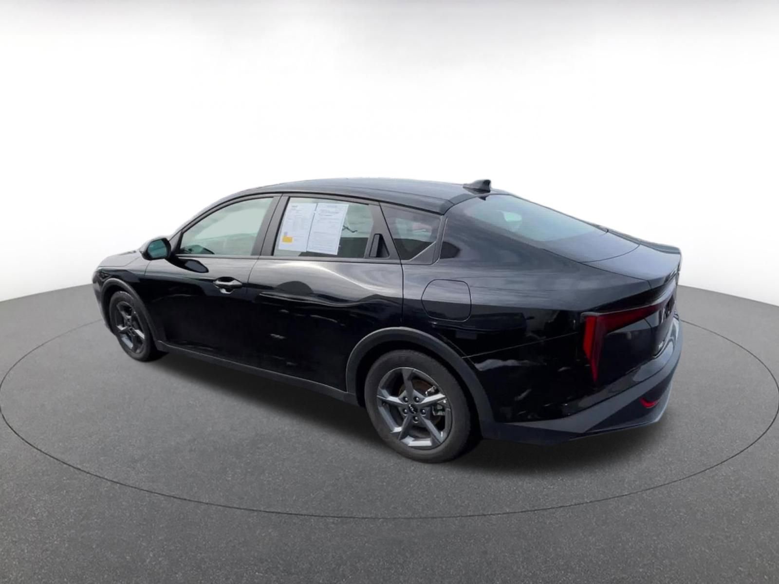 Thumbnail: 2025 Kia K4 - 10