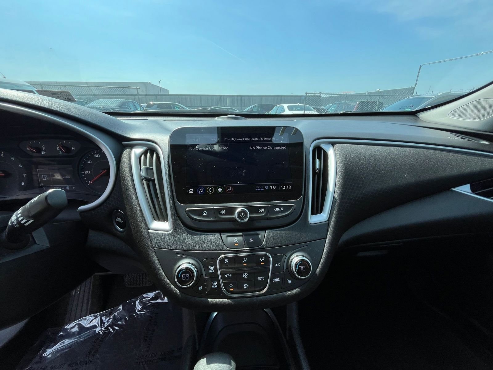 Thumbnail: 2024 Chevrolet Malibu - 20