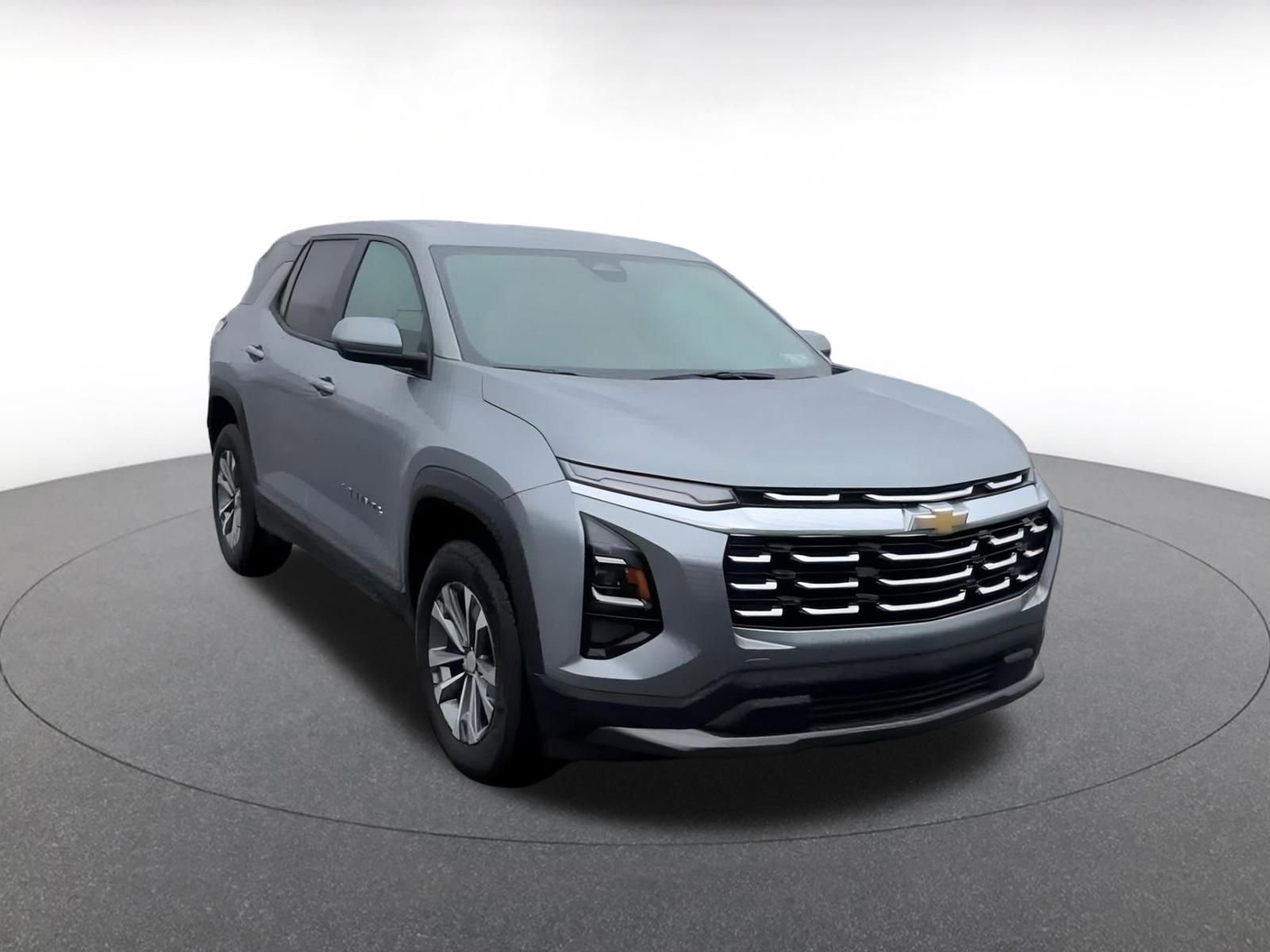 Thumbnail: 2025 Chevrolet Equinox - 3