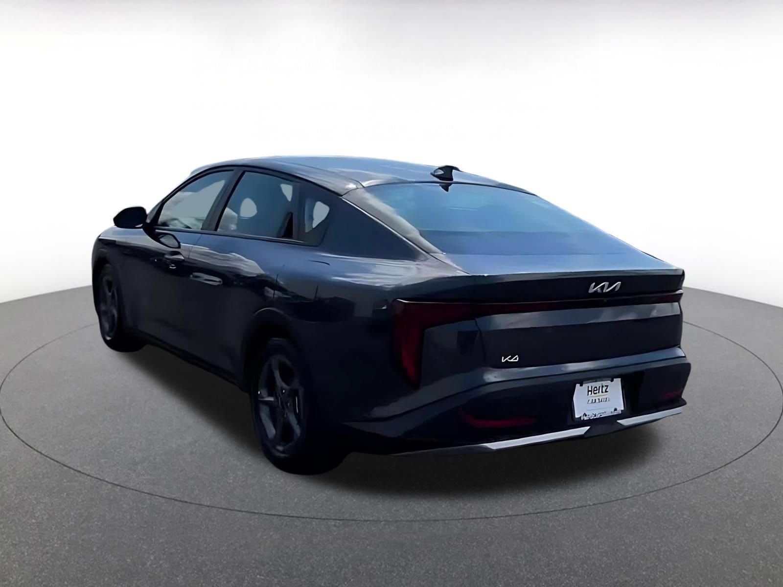 Thumbnail: 2025 Kia K4 - 10