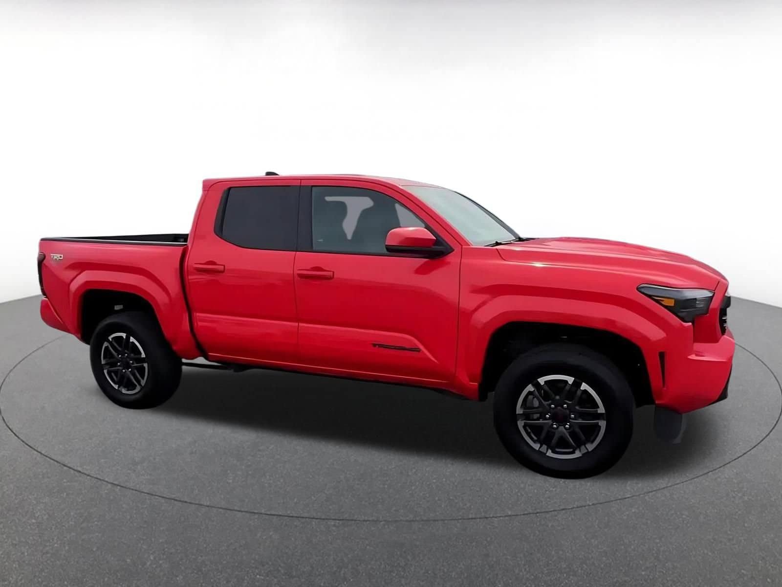 Thumbnail: 2024 Toyota Tacoma - 16