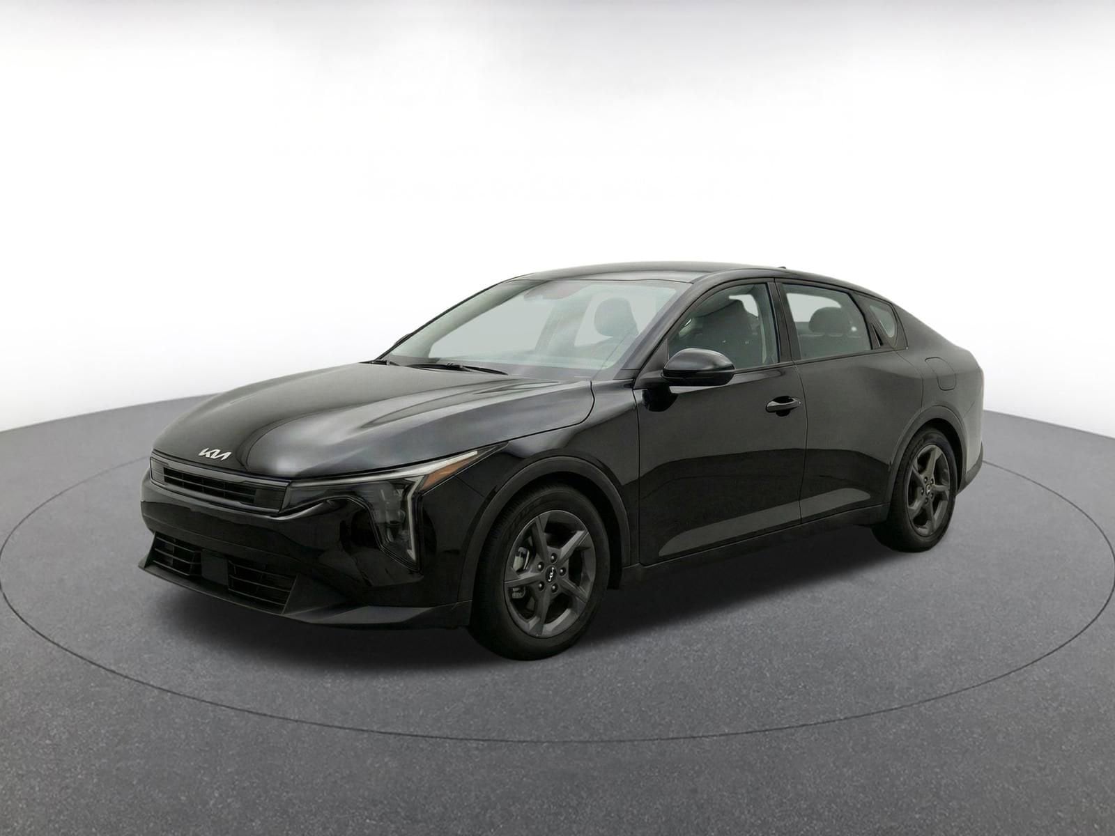 Thumbnail: 2025 Kia K4 - 3
