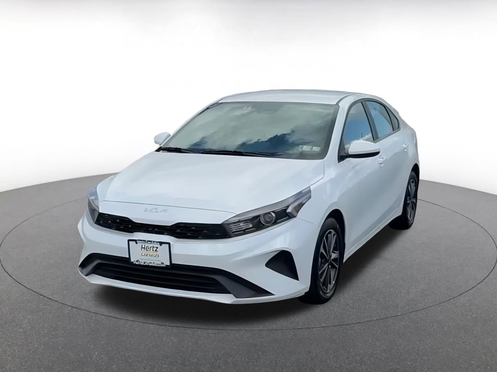 Thumbnail: 2024 Kia Forte - 6
