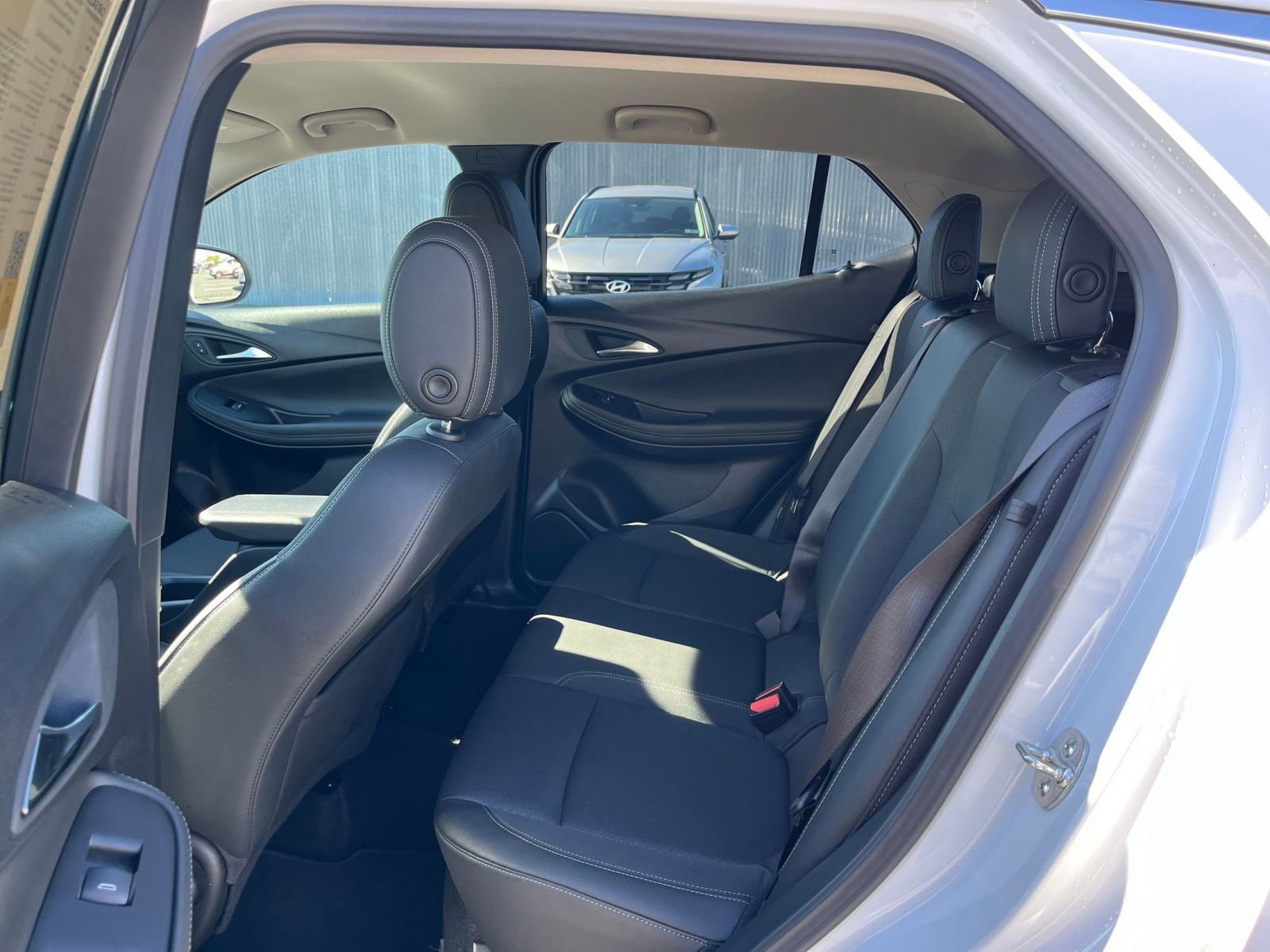 Thumbnail: 2025 Buick Encore GX - 23