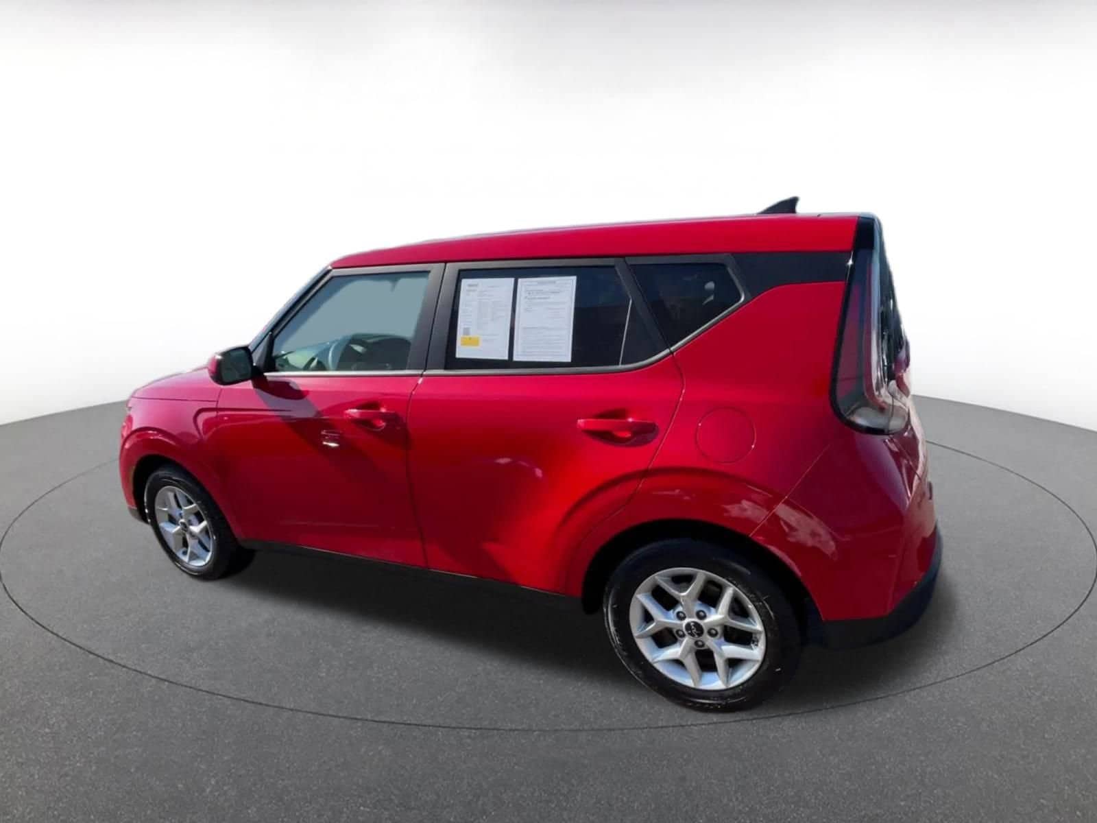 Thumbnail: 2025 Kia Soul - 10