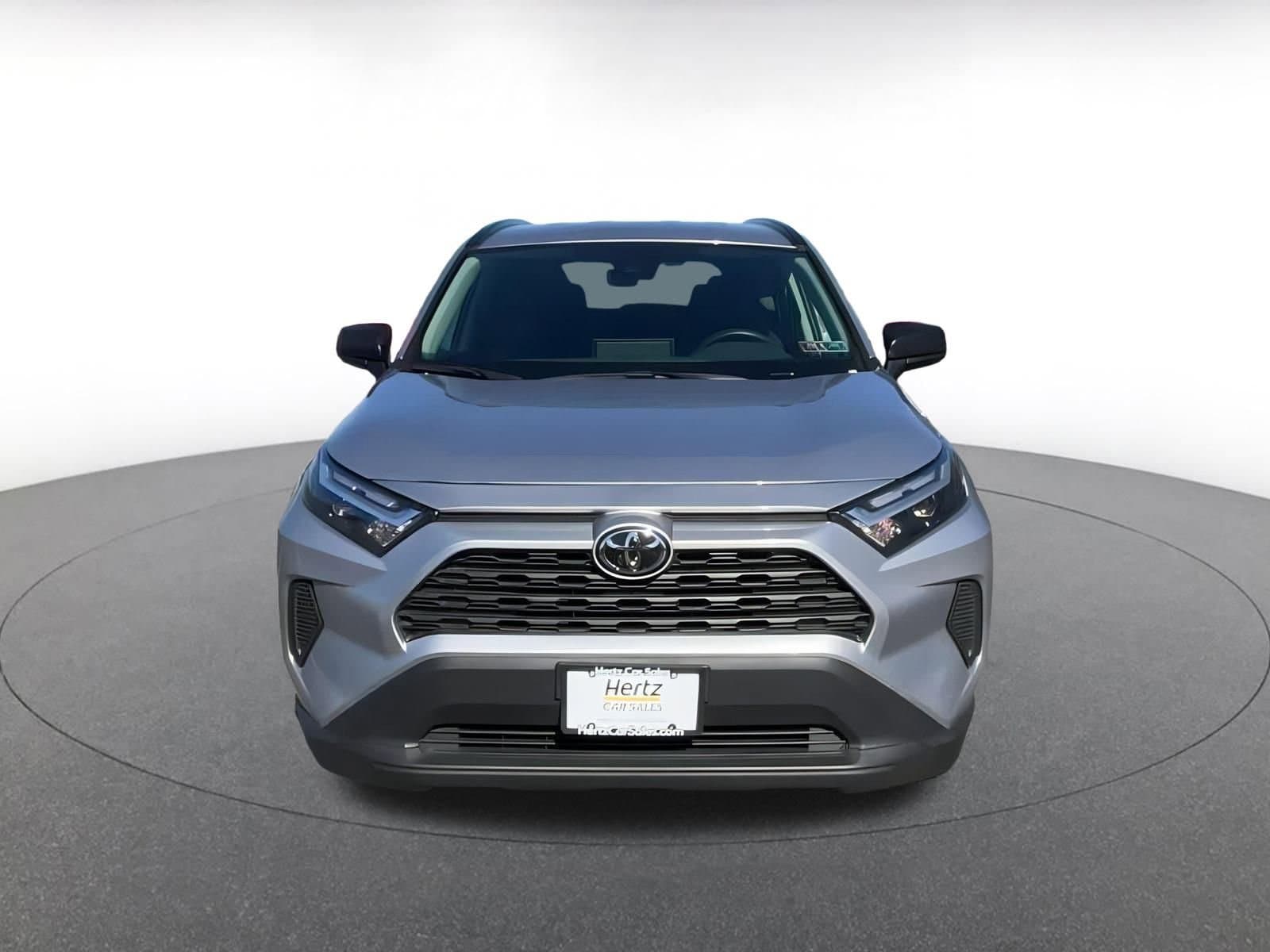 Thumbnail: 2025 Toyota RAV4 - 5