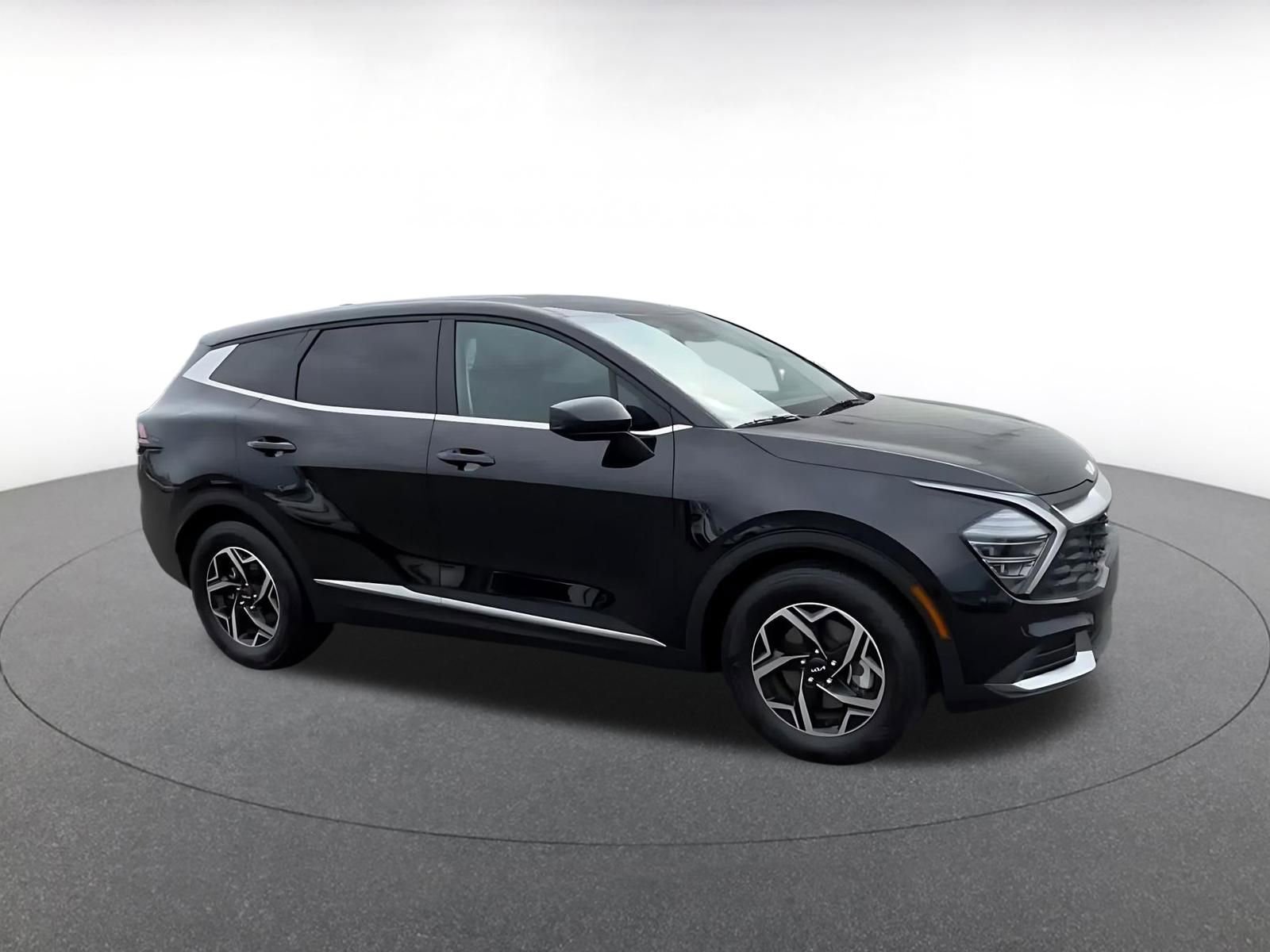 Thumbnail: 2025 Kia Sportage - 2