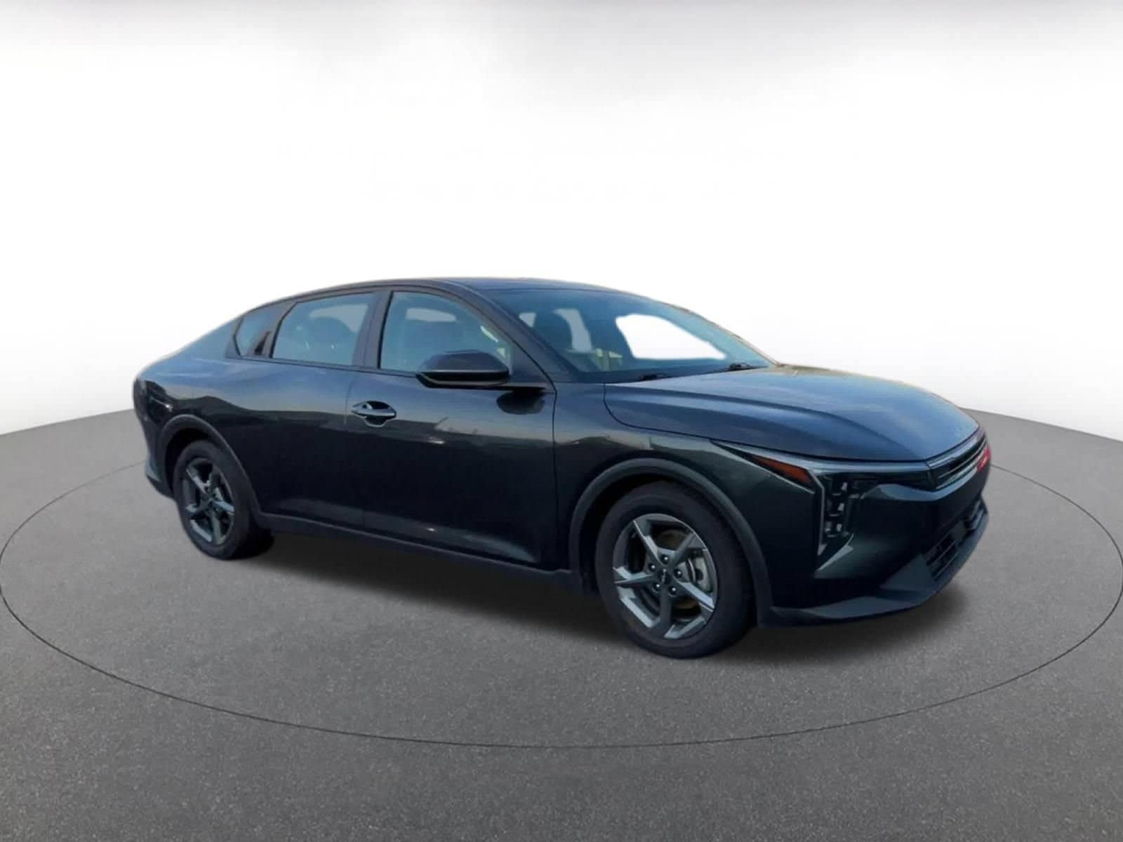 Thumbnail: 2025 Kia K4 - 2