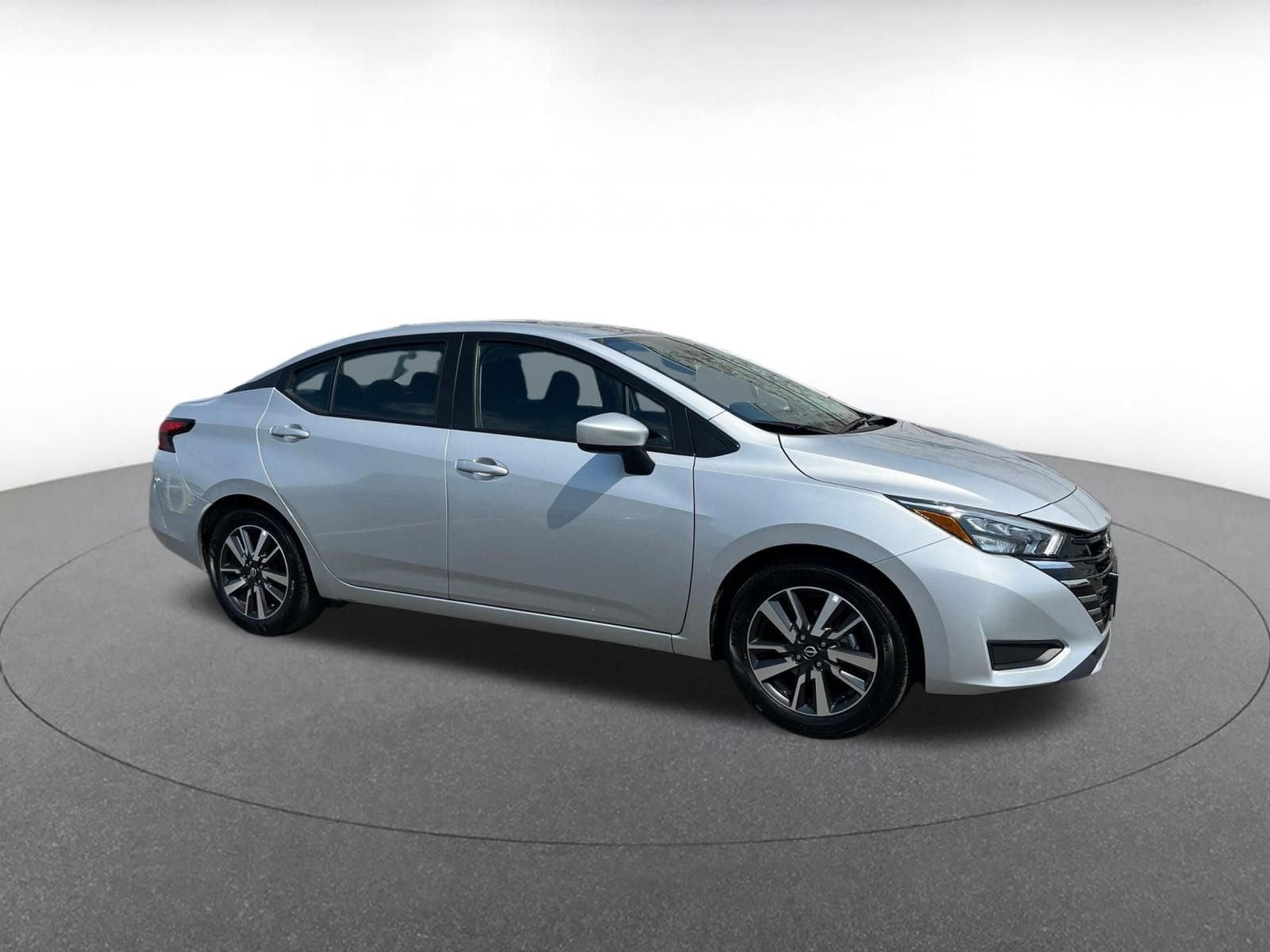 2025 Nissan Versa Sedan SV