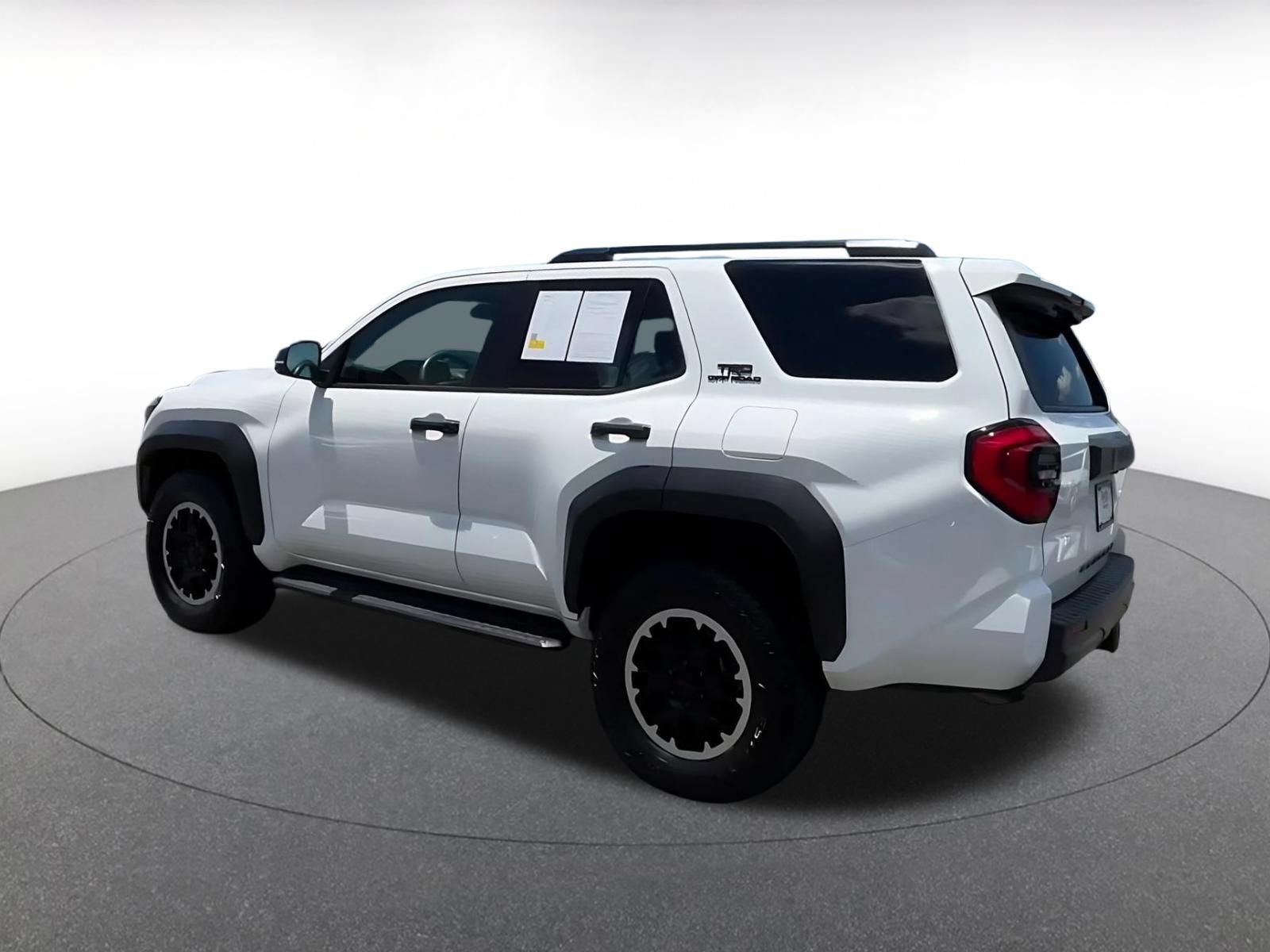 Thumbnail: 2025 Toyota 4Runner - 10