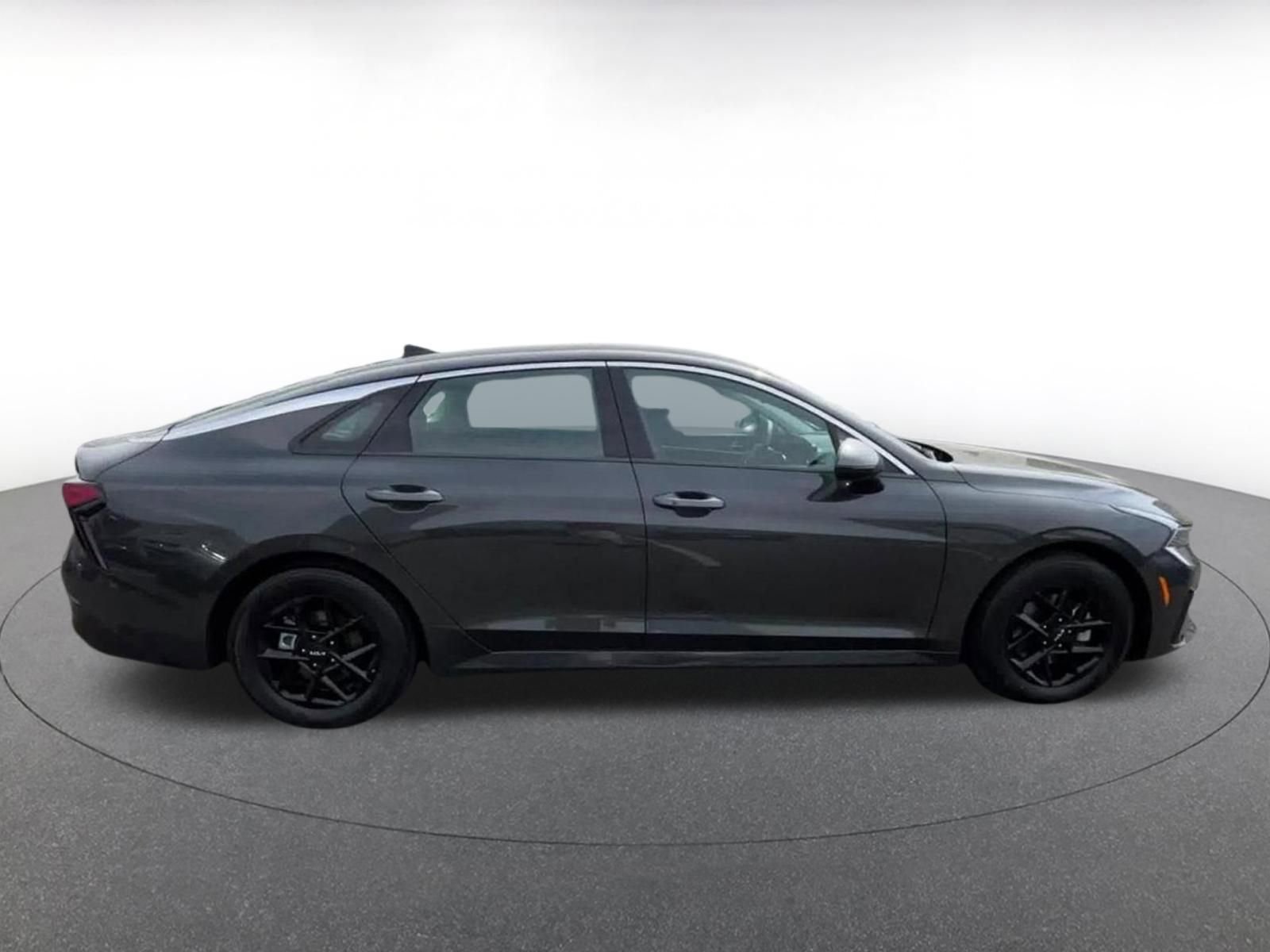 Thumbnail: 2025 Kia K5 - 16