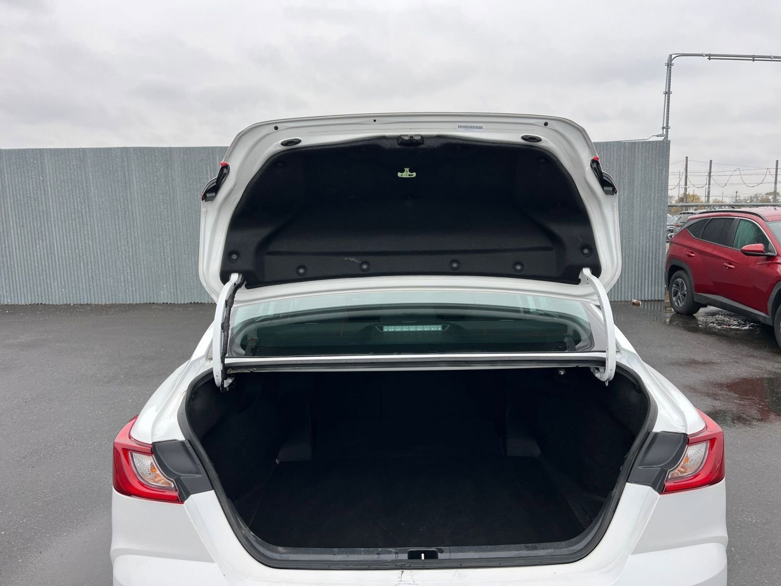 Thumbnail: 2025 Toyota Camry - 30