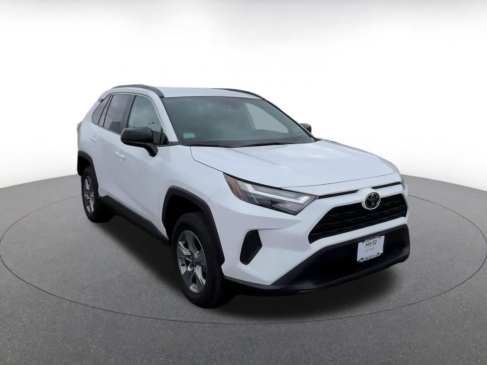 Thumbnail: 2025 Toyota RAV4 - 3