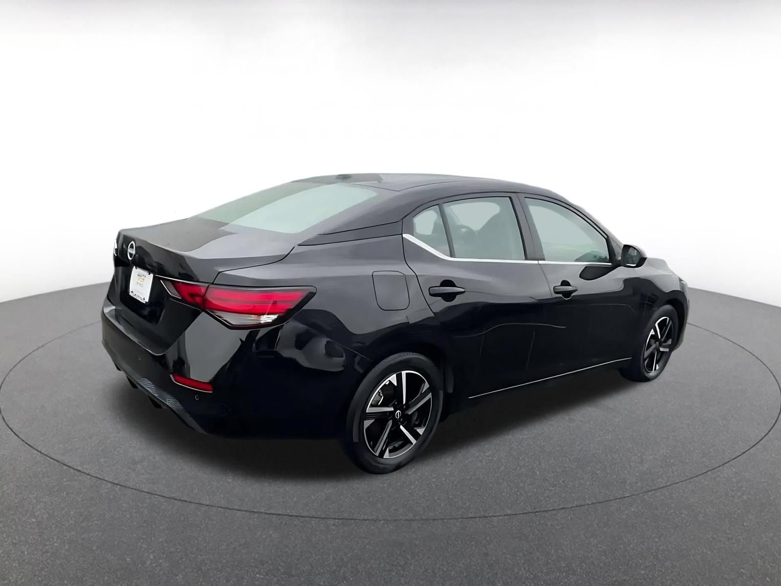 Thumbnail: 2025 Nissan Sentra - 14