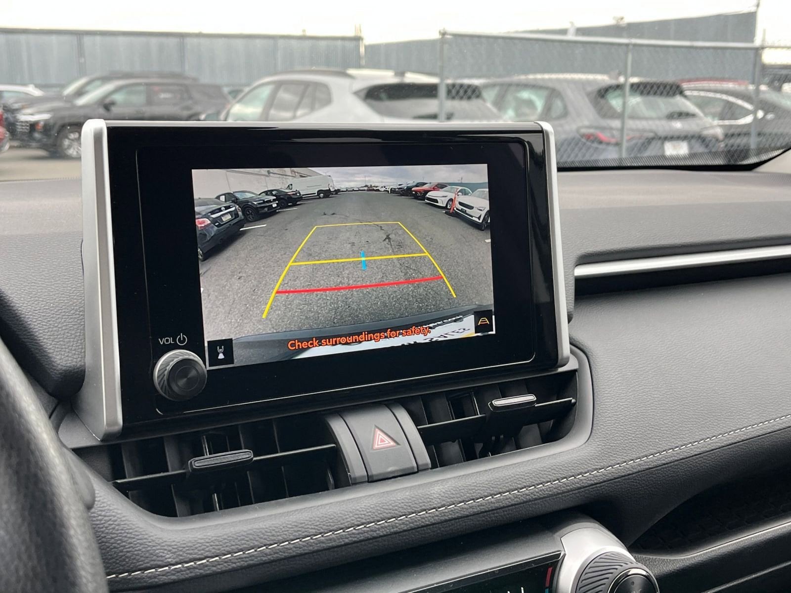 Thumbnail: 2025 Toyota RAV4 - 17