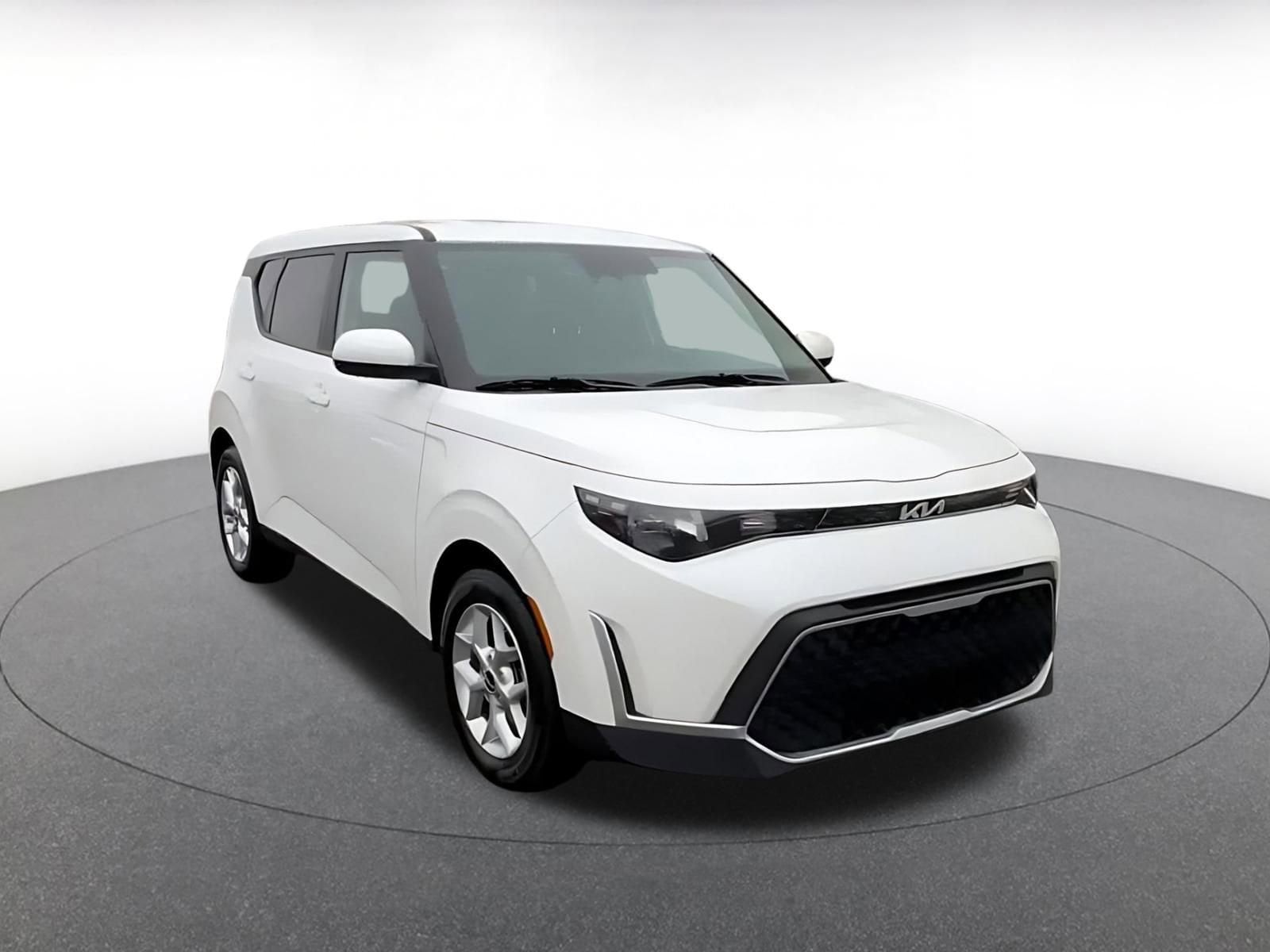 Thumbnail: 2025 Kia Soul - 3