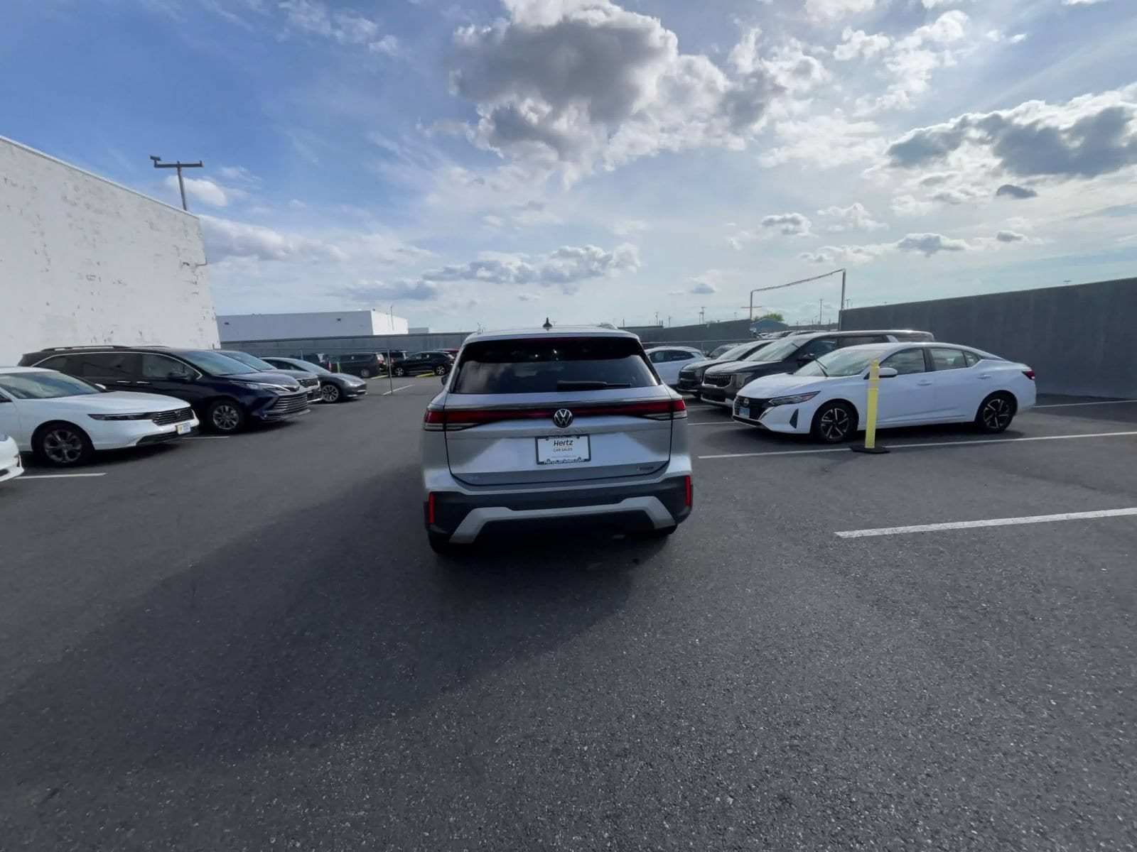 Thumbnail: 2026 Volkswagen Tiguan - 12