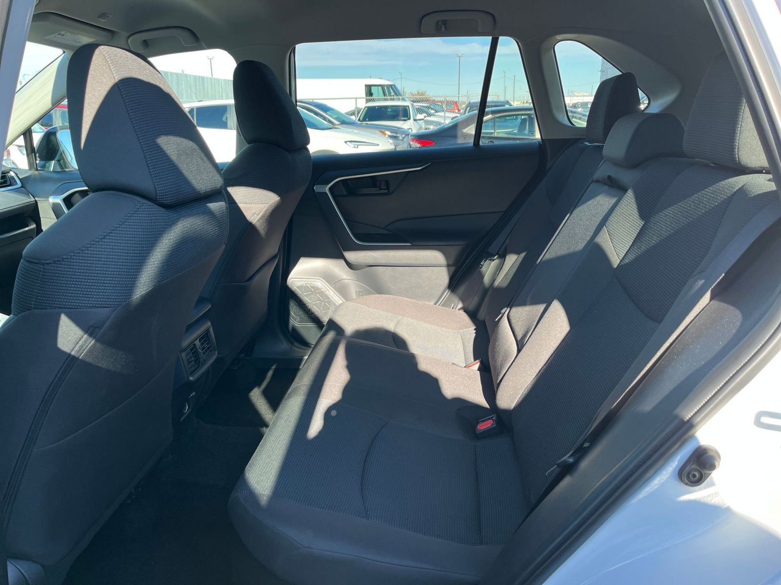 Thumbnail: 2025 Toyota RAV4 - 25