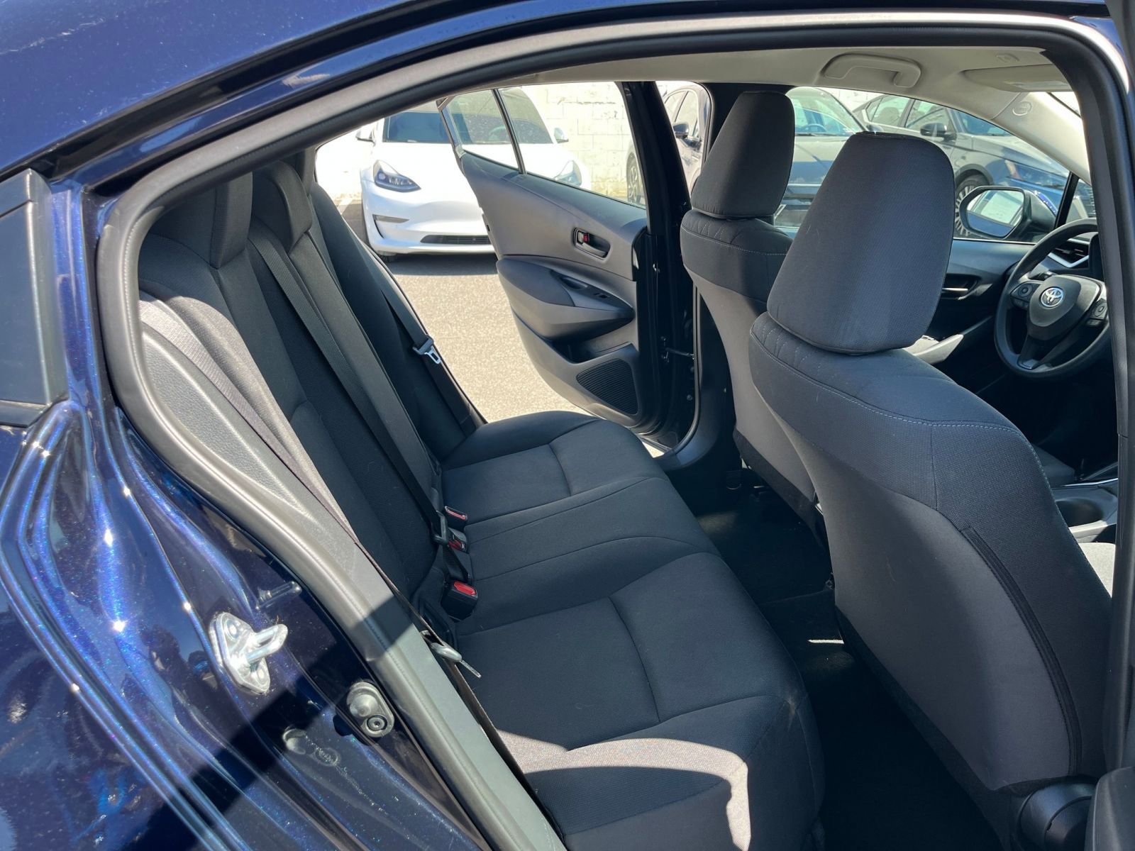 Thumbnail: 2025 Toyota Corolla - 25